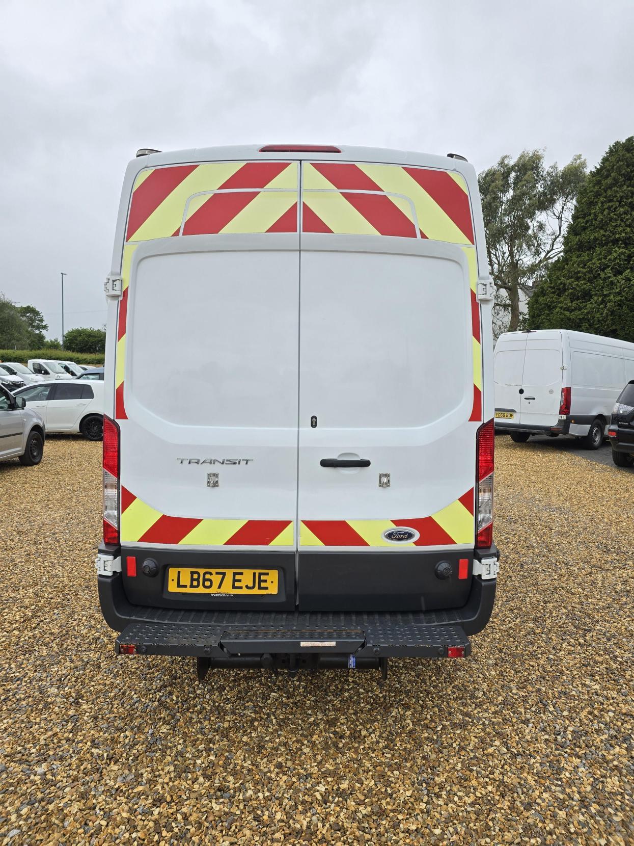 Ford Transit 2.0 350 EcoBlue Panel Van 5dr Diesel Manual FWD L2 H3 Euro 6 (130 ps)