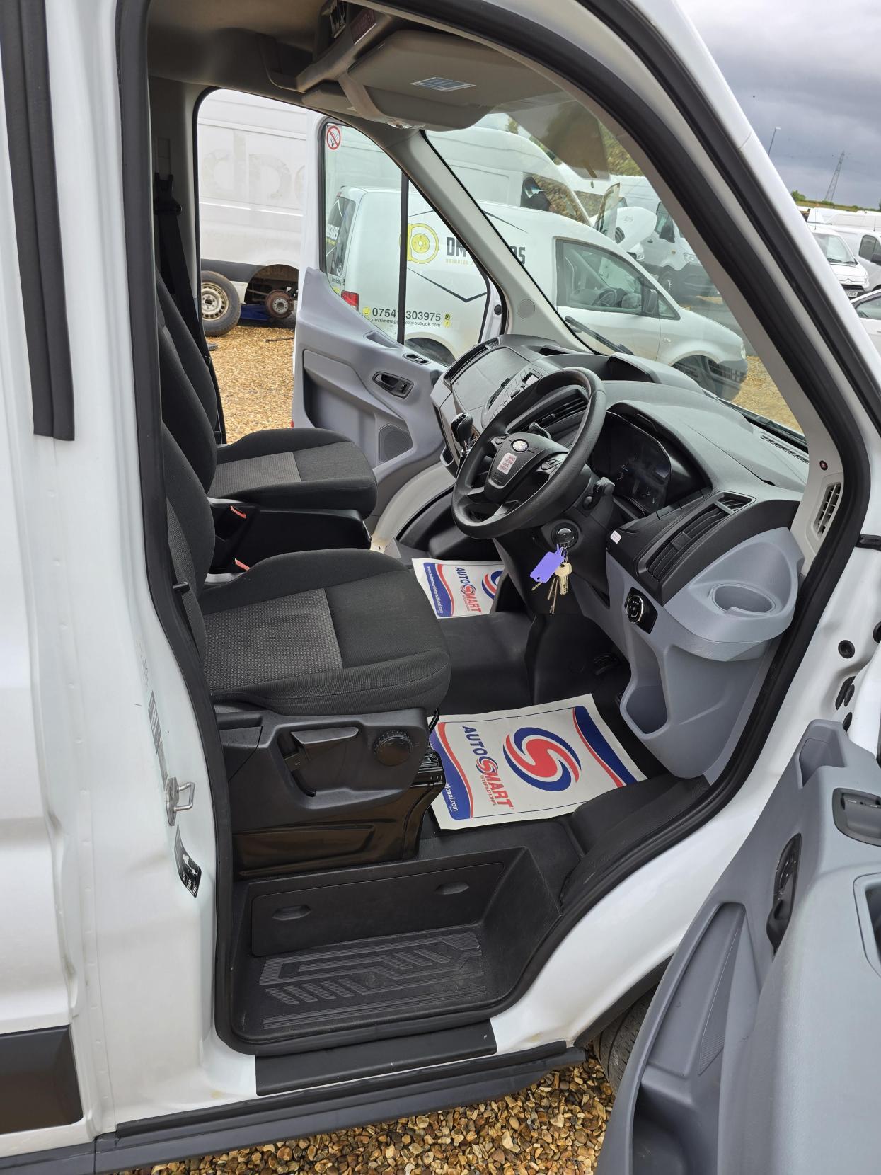 Ford Transit 2.0 350 EcoBlue Panel Van 5dr Diesel Manual FWD L2 H3 Euro 6 (130 ps)