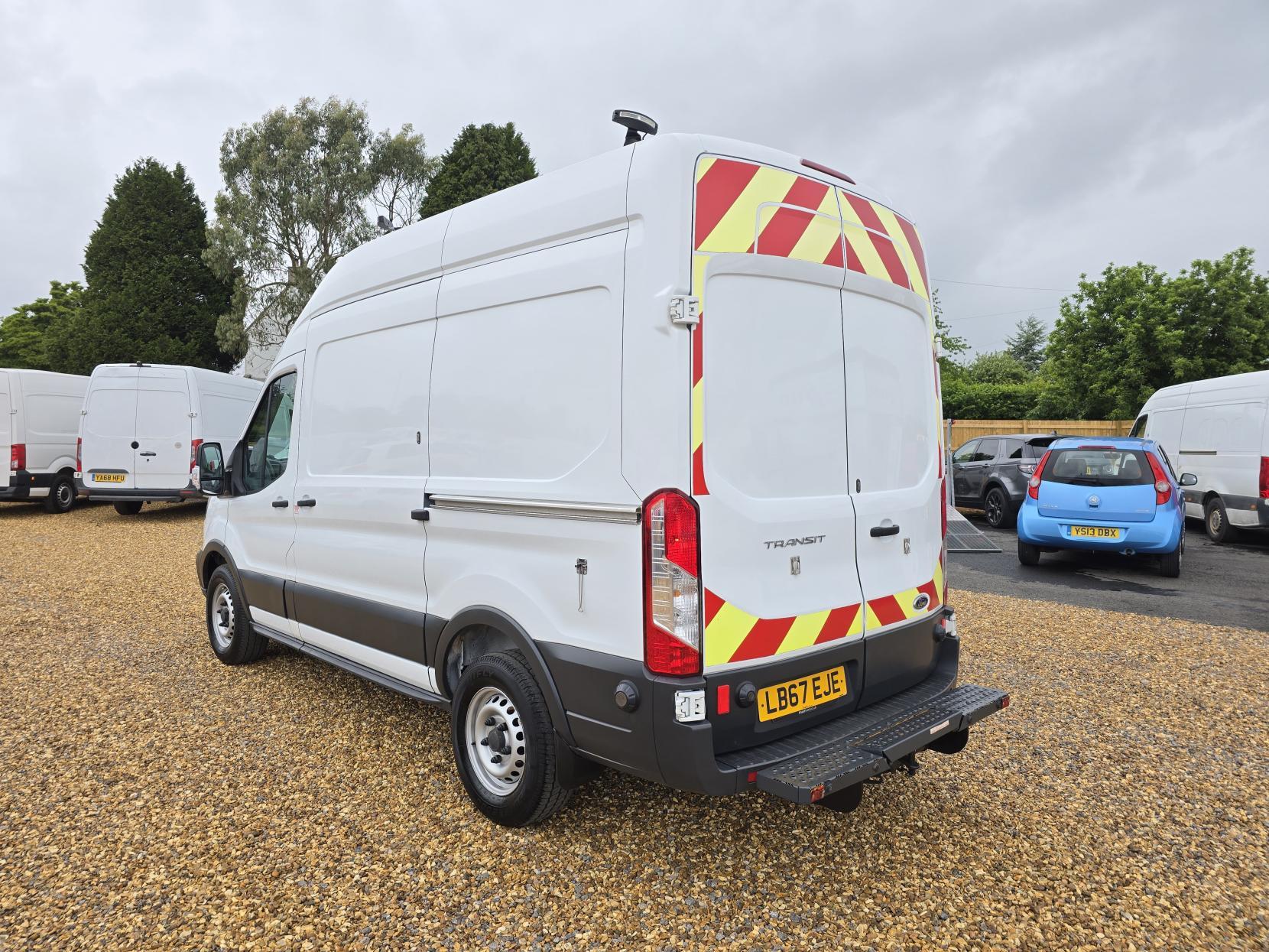 Ford Transit 2.0 350 EcoBlue Panel Van 5dr Diesel Manual FWD L2 H3 Euro 6 (130 ps)