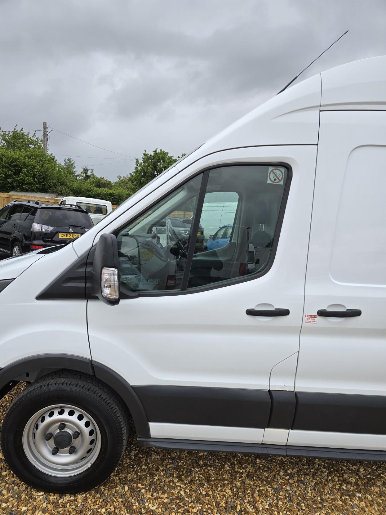 Ford Transit 2.0 350 EcoBlue Panel Van 5dr Diesel Manual FWD L2 H3 Euro 6 (130 ps)