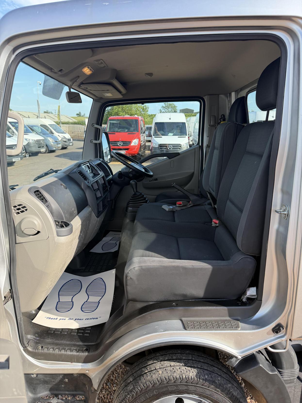 2014 Nissan NT400 Cabstar 2.5 dCi 35.14 Tipper 2dr Diesel Manual L1 H1 (238 g/km, 136 bhp) - Thumbnail 15