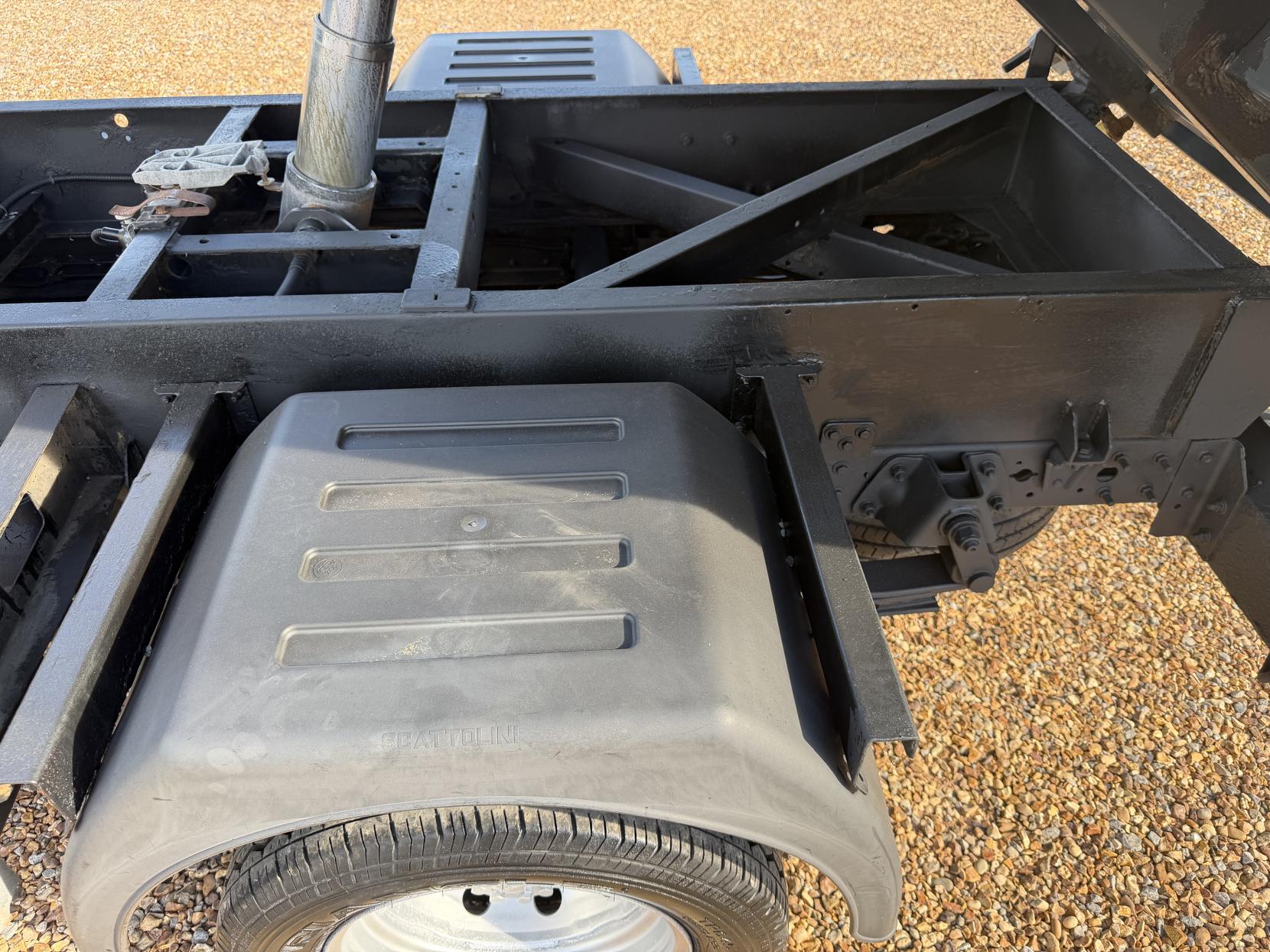 2014 Nissan NT400 Cabstar 2.5 dCi 35.14 Tipper 2dr Diesel Manual L1 H1 (238 g/km, 136 bhp) - Thumbnail 24