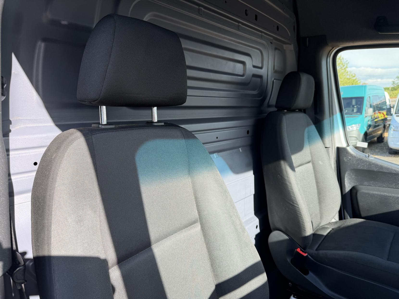 2019 Mercedes-Benz Sprinter 2.1 311 CDI Panel Van 5dr Diesel Manual RWD L3 H2 Euro 6 (114 ps) - Thumbnail 17