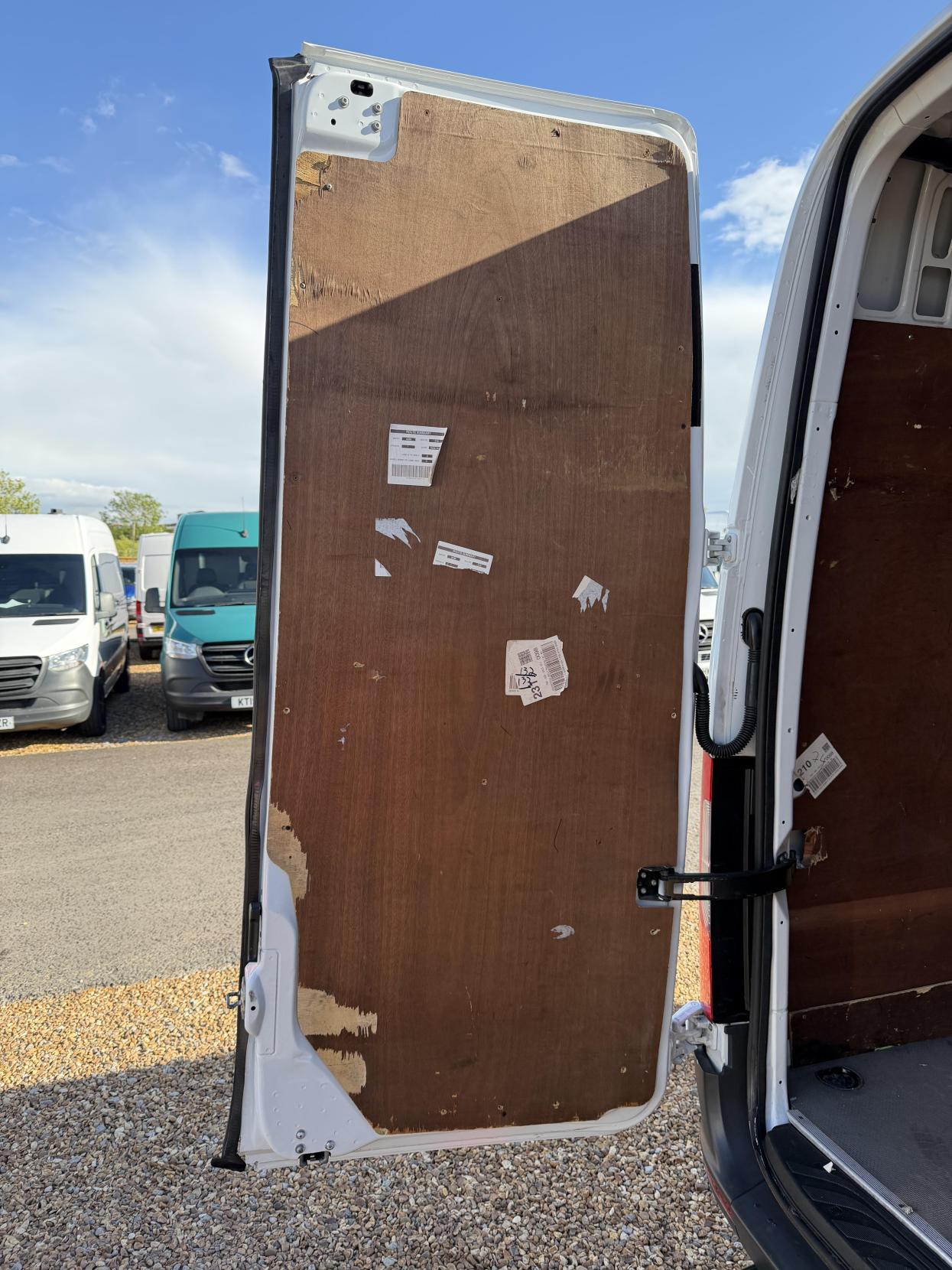 2019 Mercedes-Benz Sprinter 2.1 311 CDI Panel Van 5dr Diesel Manual RWD L3 H2 Euro 6 (114 ps) - Thumbnail 40