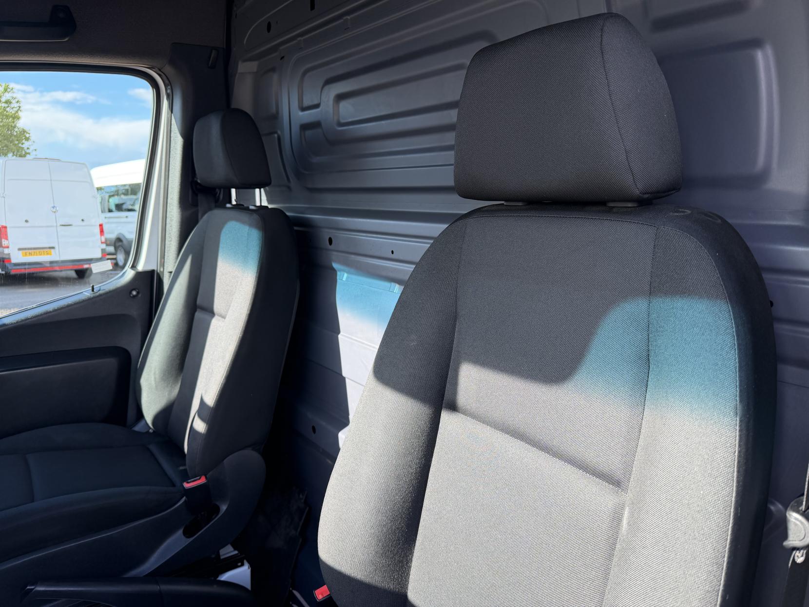 2019 Mercedes-Benz Sprinter 2.1 311 CDI Panel Van 5dr Diesel Manual RWD L3 H2 Euro 6 (114 ps) - Thumbnail 20