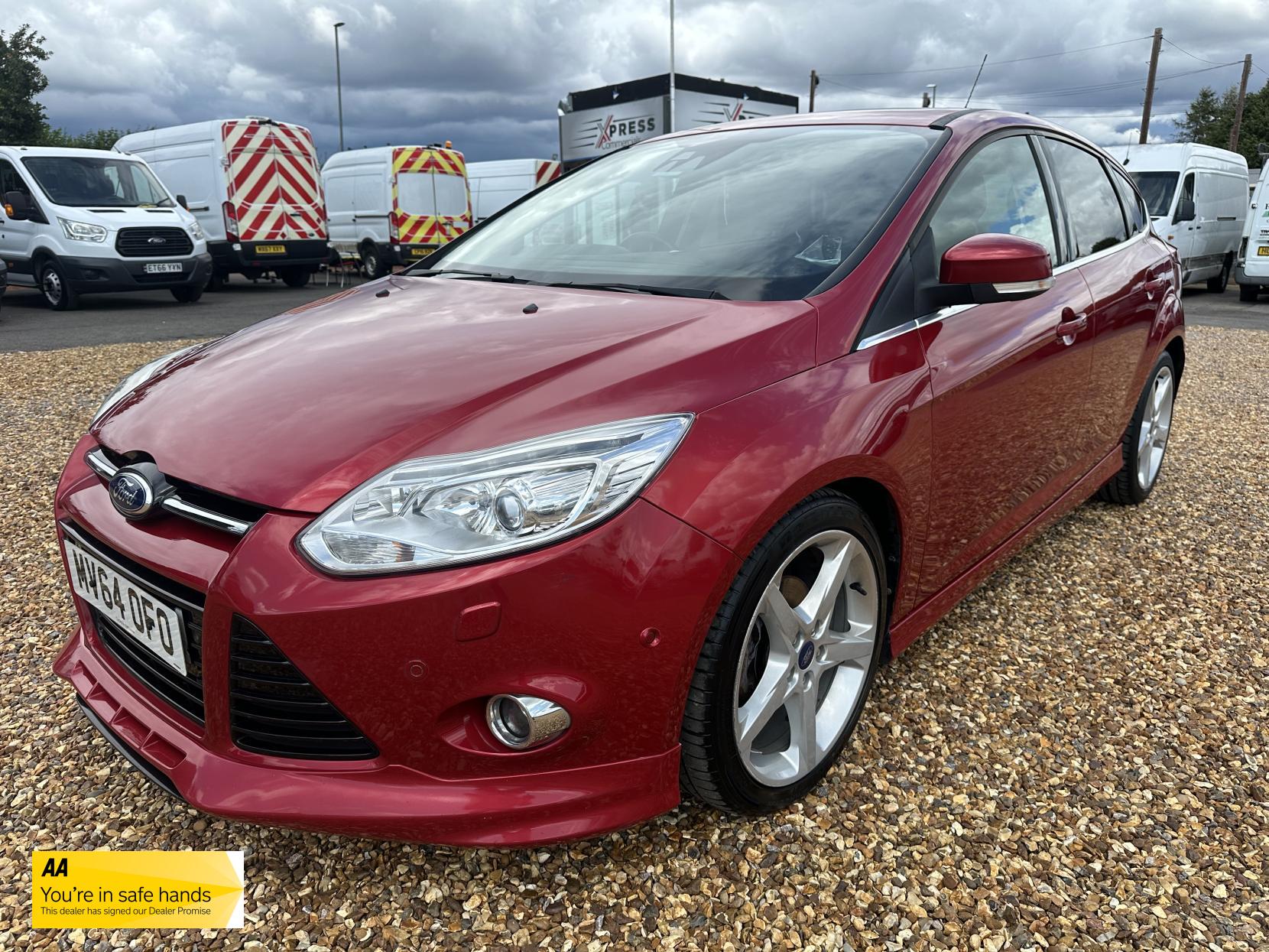 Ford Focus 1.6 TDCi Titanium X Hatchback 5dr Diesel Manual Euro 5 (s/s) (115 ps)