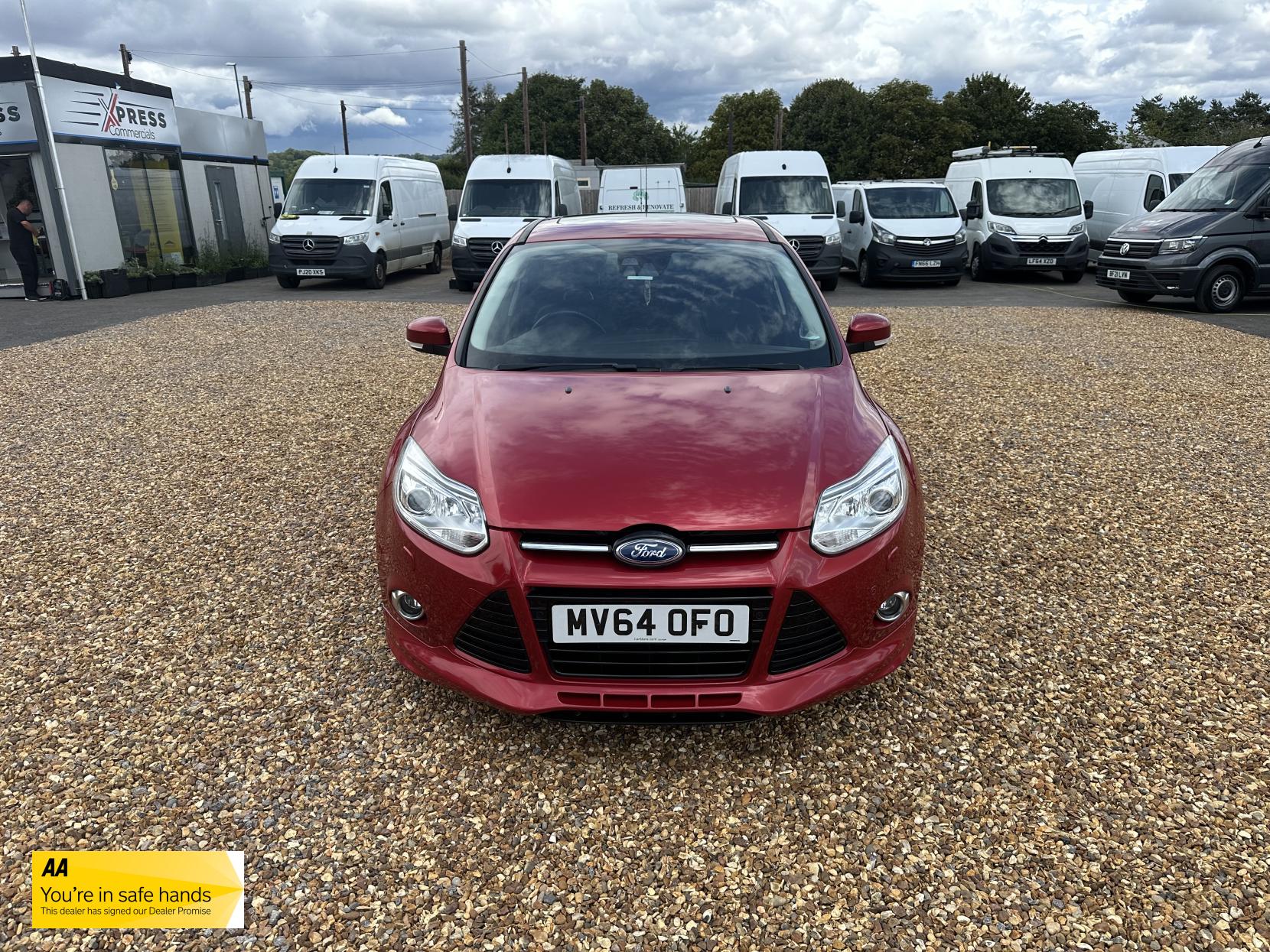 Ford Focus 1.6 TDCi Titanium X Hatchback 5dr Diesel Manual Euro 5 (s/s) (115 ps)