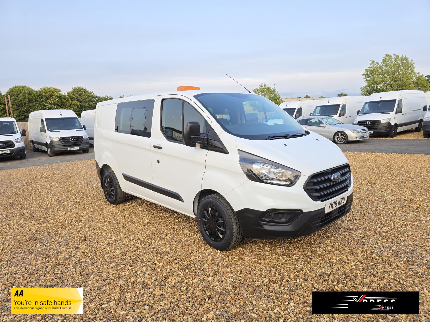 Ford Transit Custom Transit Custom 2.0 280 EcoBlue Crew Van Double Cab 5dr Diesel Manual L1 H1 Euro 6 (5 Seat) (105 ps)