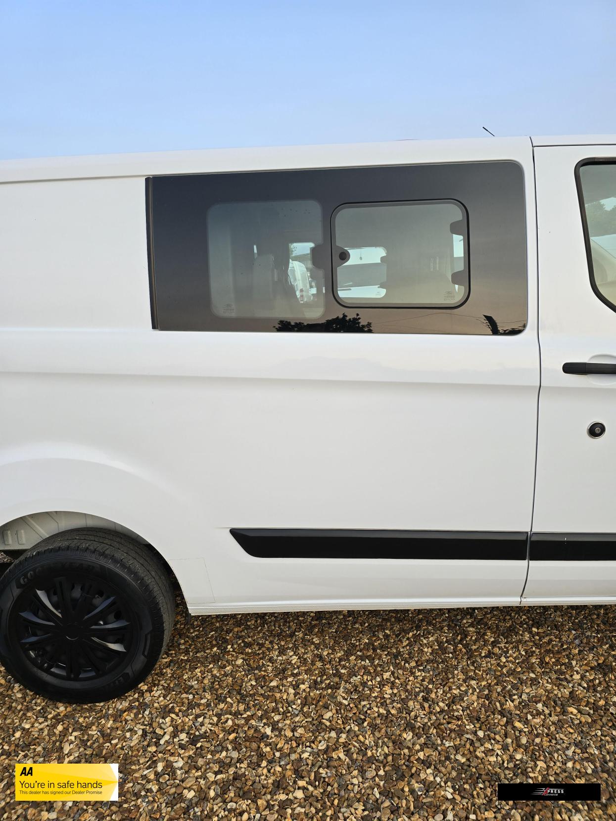 Ford Transit Custom Transit Custom 2.0 280 EcoBlue Crew Van Double Cab 5dr Diesel Manual L1 H1 Euro 6 (5 Seat) (105 ps)
