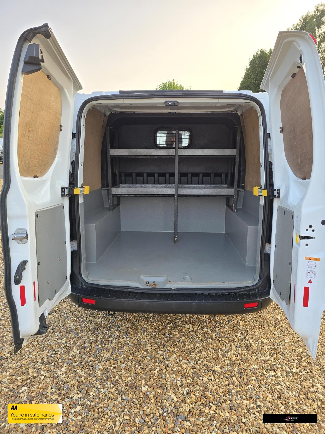 Ford Transit Custom Transit Custom 2.0 280 EcoBlue Crew Van Double Cab 5dr Diesel Manual L1 H1 Euro 6 (5 Seat) (105 ps)