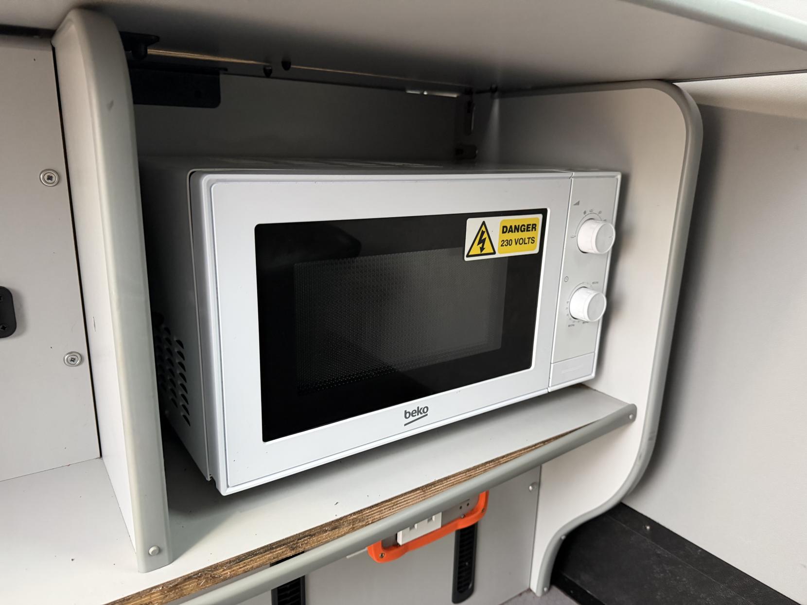 Vauxhall Movano 2.3 CDTi 3500 Panel Van 5dr Diesel Manual FWD L2 H2 Euro 6 (130 ps)