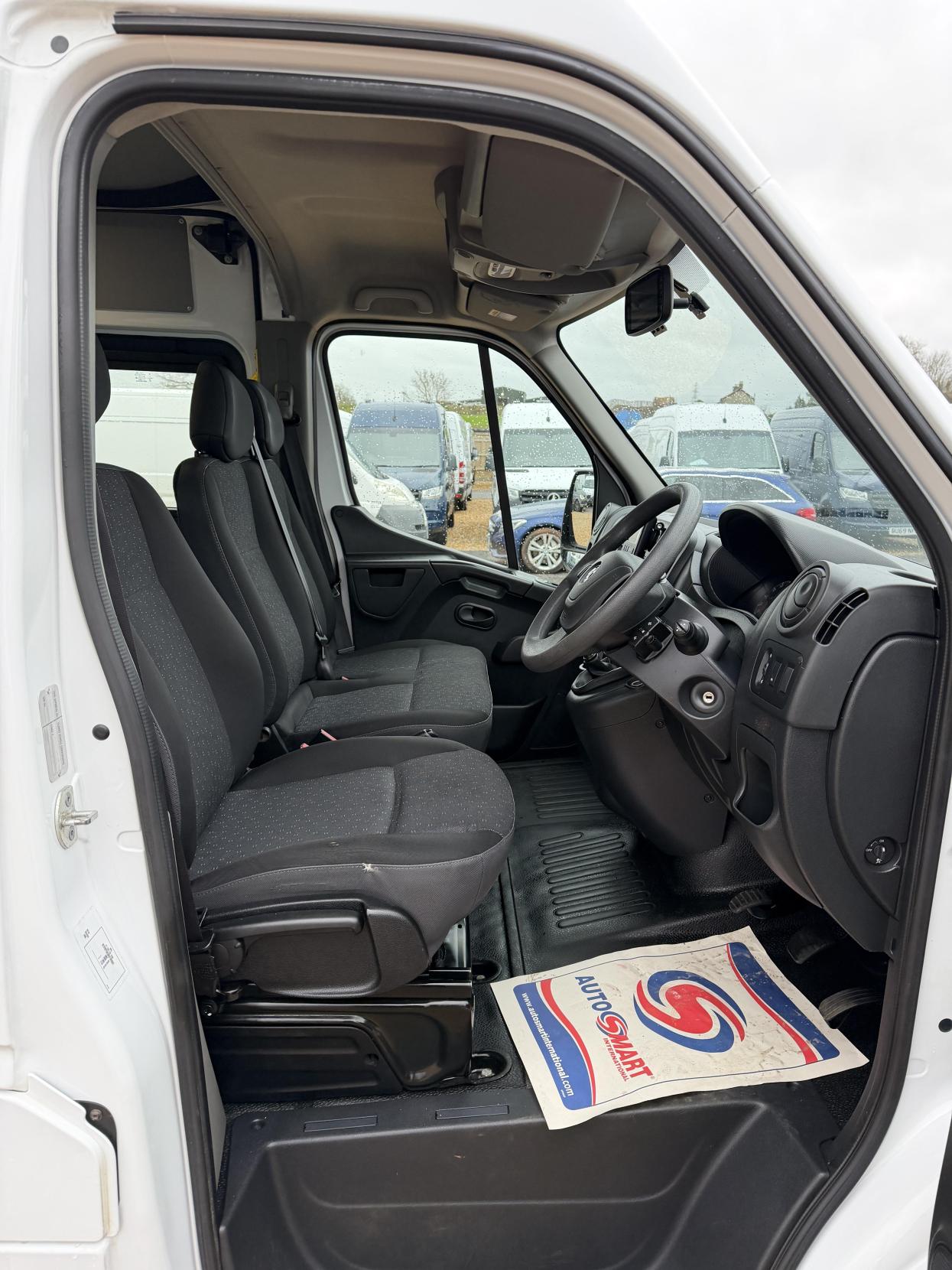 Vauxhall Movano 2.3 CDTi 3500 Panel Van 5dr Diesel Manual FWD L2 H2 Euro 6 (130 ps)