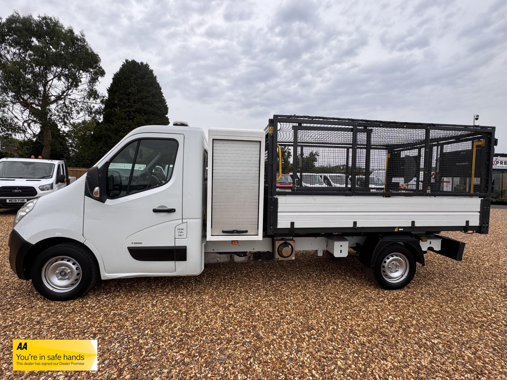 Vauxhall Movano 2.3 CDTi 3500 BiTurbo ecoFLEX Chassis Cab 2dr Diesel Manual FWD L3 H1 Euro 5 (s/s) (136 ps)