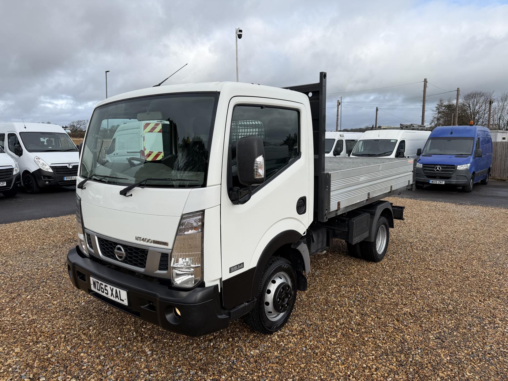 Nissan NT400 Cabstar DCI 35.14 TIPPER