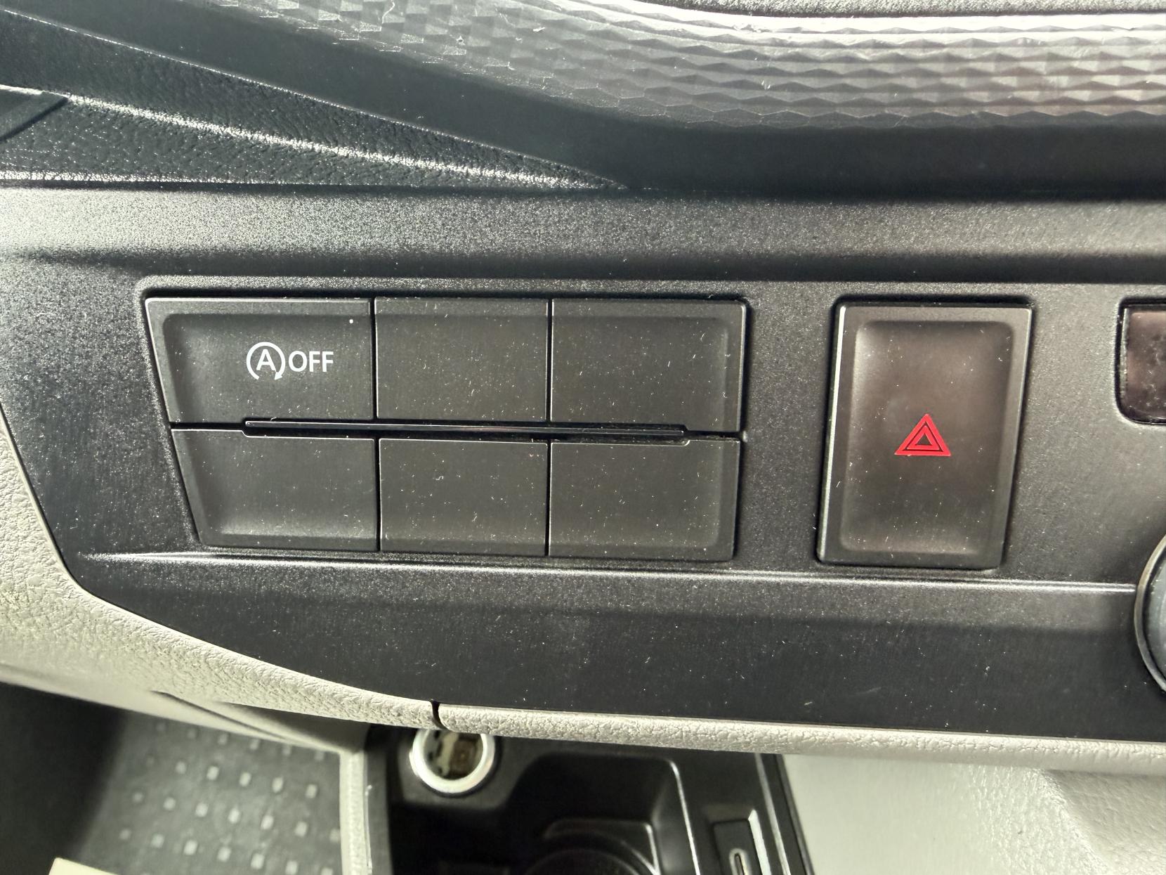 2021 Volkswagen Transporter 2.0 TDI T28 Startline Panel Van 5dr Diesel Manual FWD SWB Euro 6 (s/s) (110 ps) - Thumbnail 40
