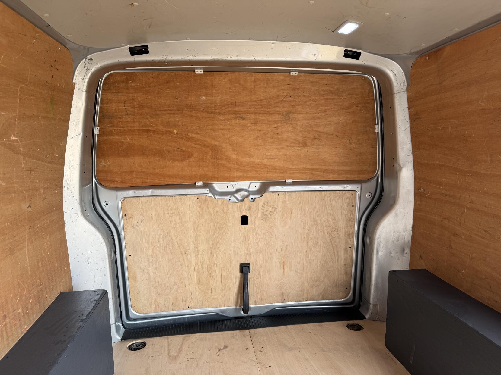 2021 Volkswagen Transporter 2.0 TDI T28 Startline Panel Van 5dr Diesel Manual FWD SWB Euro 6 (s/s) (110 ps) - Thumbnail 23