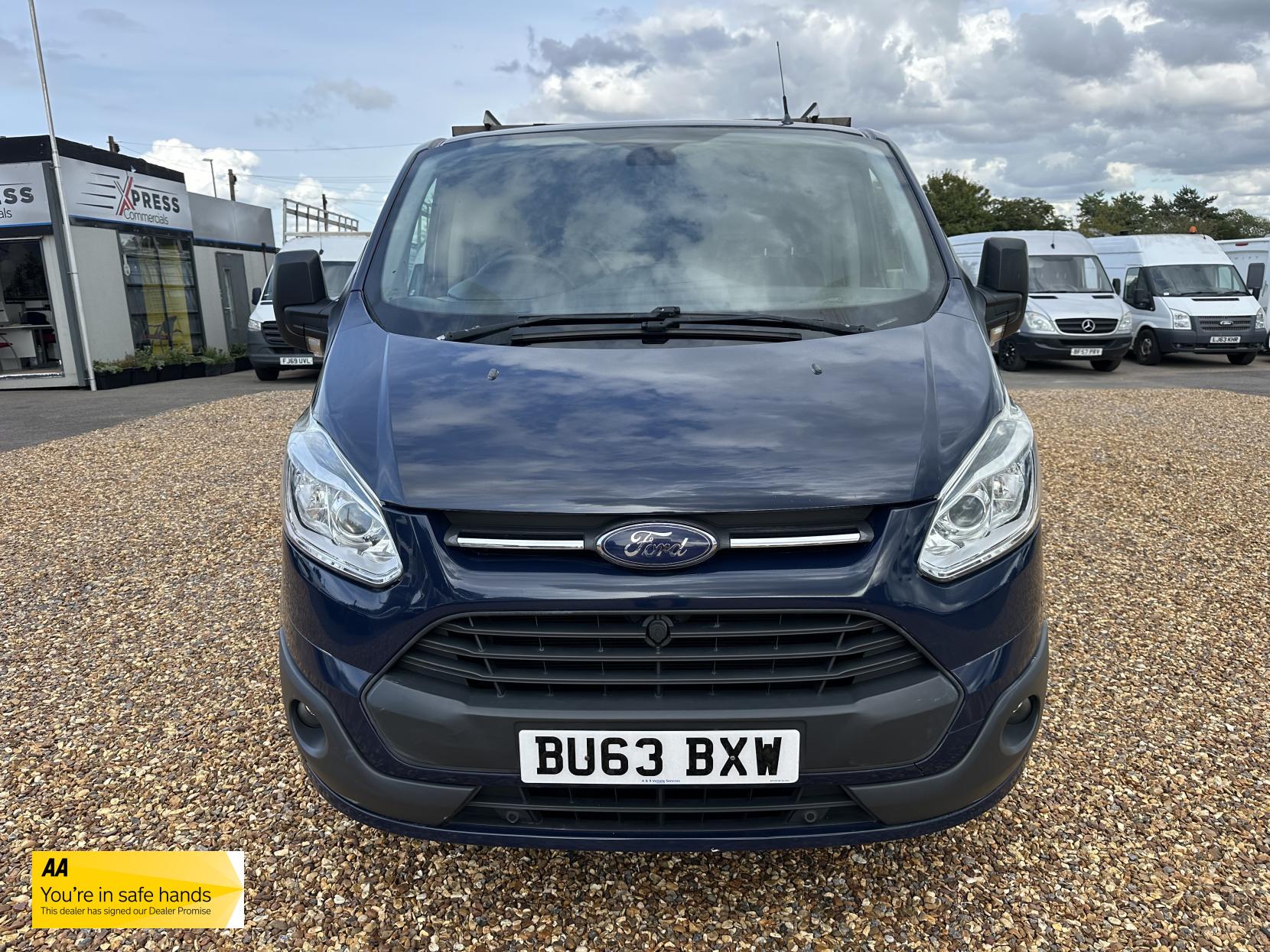 Ford Transit Custom 2.2 TDCi 330 Trend Panel Van 5dr Diesel Manual L2 H1 (197 g/km, 123 bhp)