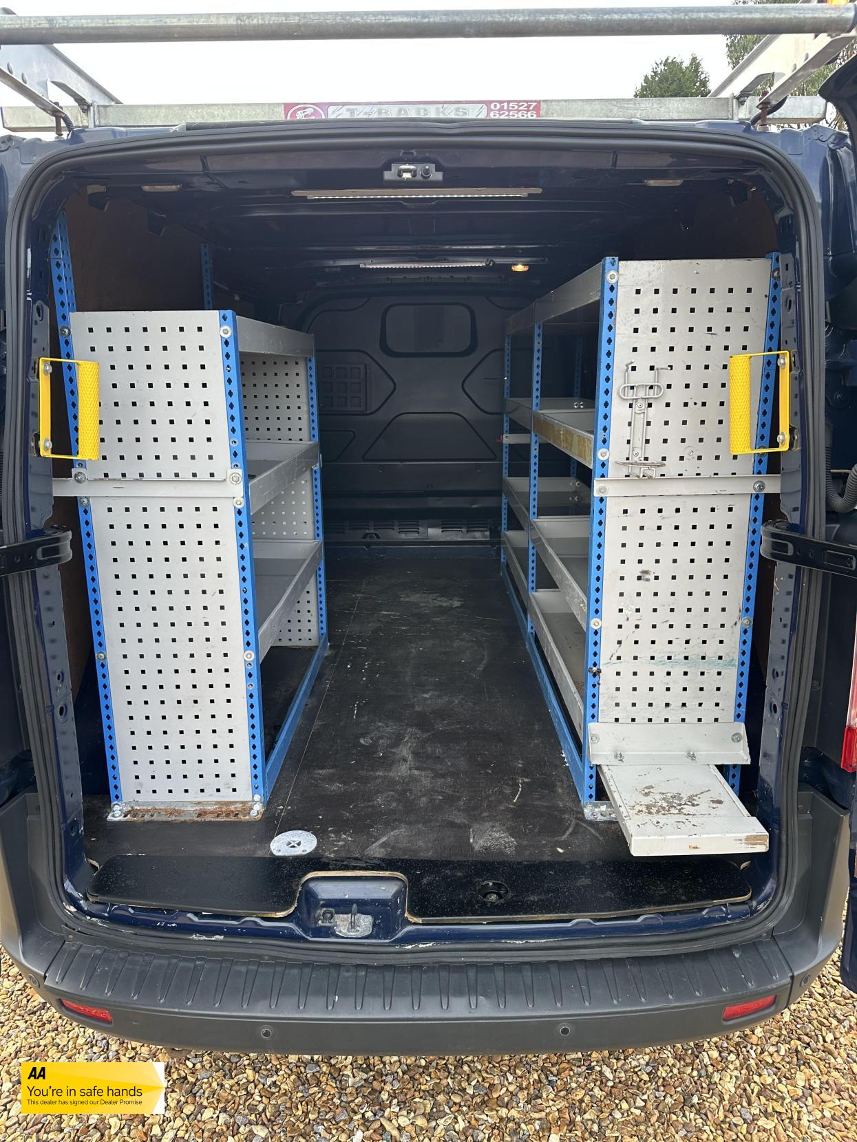 Ford Transit Custom 2.2 TDCi 330 Trend Panel Van 5dr Diesel Manual L2 H1 (197 g/km, 123 bhp)
