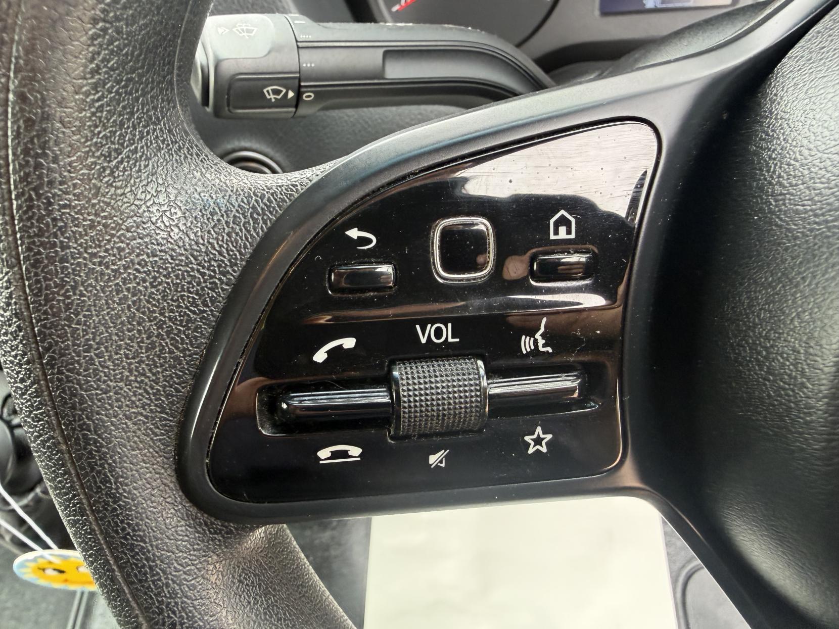 2019 Mercedes-Benz Sprinter 2.1 316 CDI Panel Van 5dr Diesel Manual RWD L2 H2 Euro 6 (163 ps) - Thumbnail 22