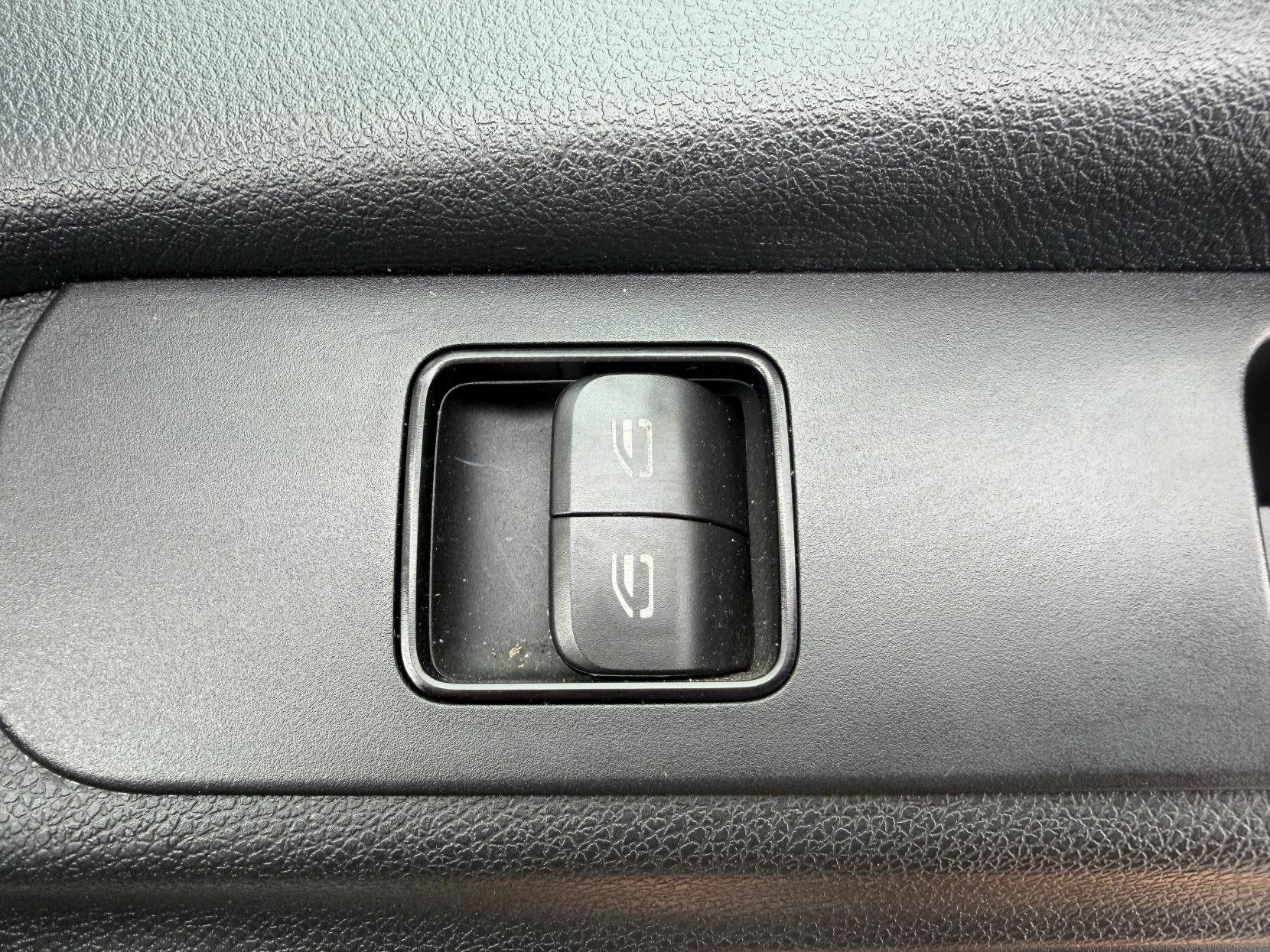 2019 Mercedes-Benz Sprinter 2.1 316 CDI Panel Van 5dr Diesel Manual RWD L2 H2 Euro 6 (163 ps) - Thumbnail 20