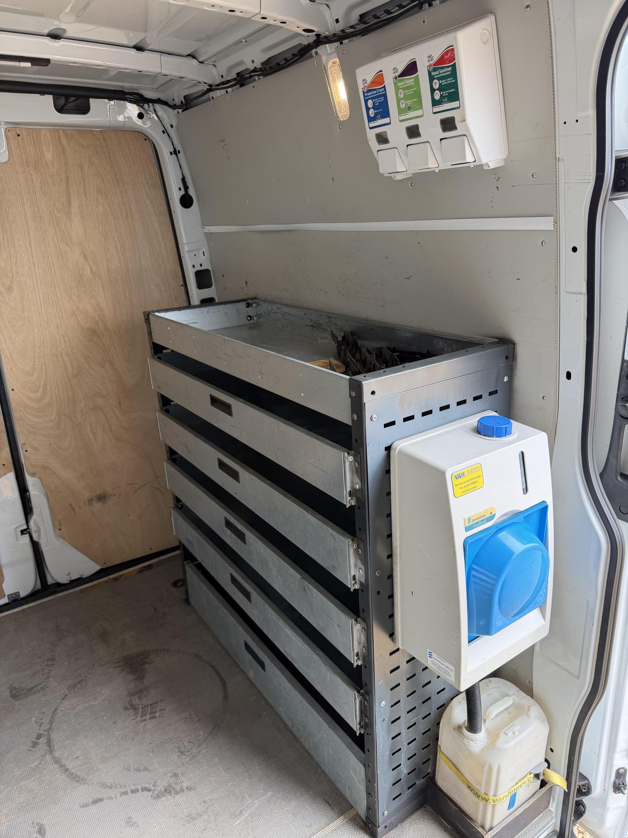 2019 Mercedes-Benz Sprinter 2.1 316 CDI Panel Van 5dr Diesel Manual RWD L2 H2 Euro 6 (163 ps) - Thumbnail 43