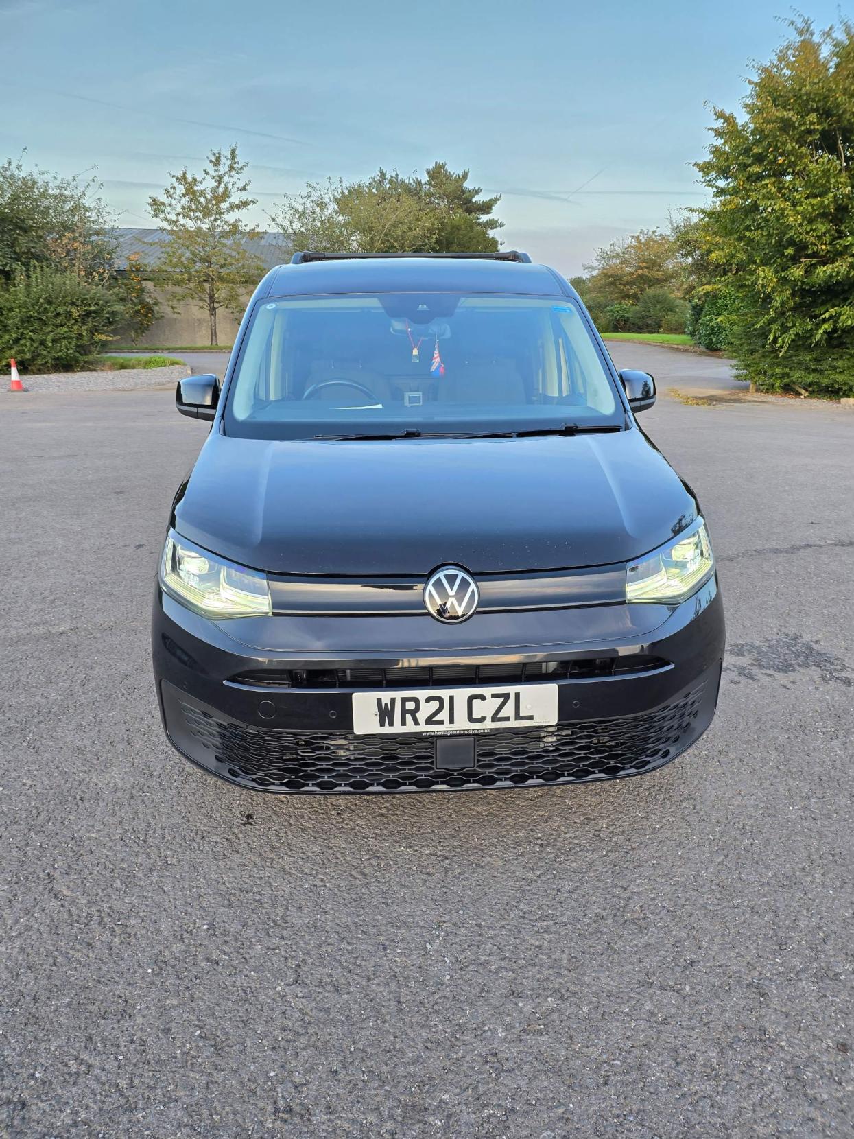 Volkswagen Caddy Maxi 2.0 TDI C20 Commerce Pro DSG LWB Euro 6 (s/s) 6dr