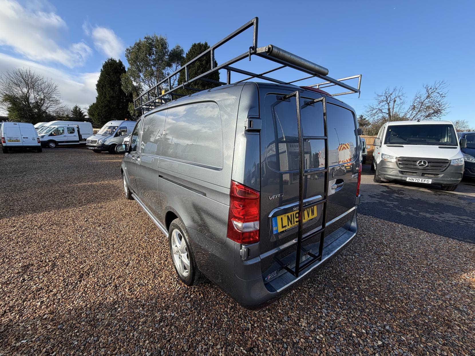 Mercedes-Benz Vito 2.1 116 CDI BlueTEC Sport Panel Van 5dr Diesel Manual RWD L2 Euro 6 (s/s) (163 ps)