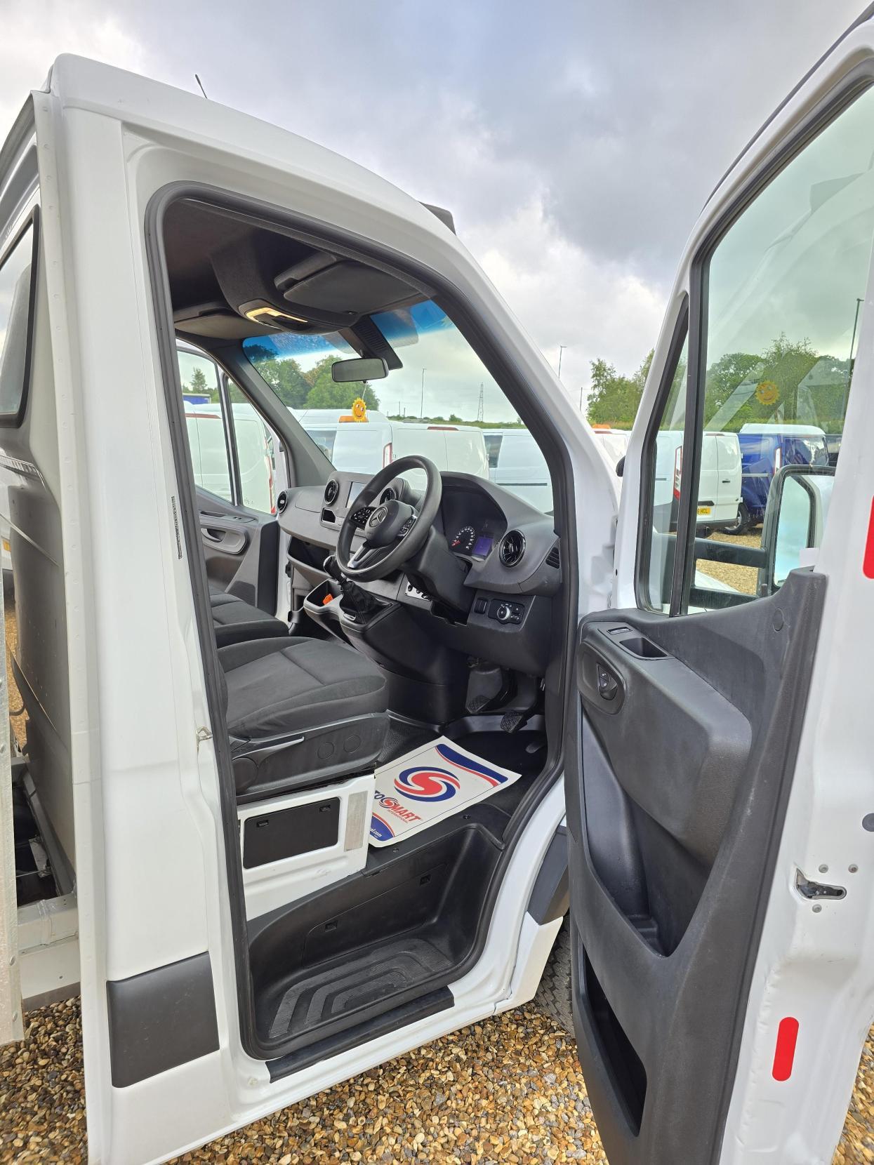 Mercedes-Benz Sprinter 2.1 316 CDI Ready To Work Dropside 2dr Diesel Manual RWD L3 Euro 6 (163 ps)