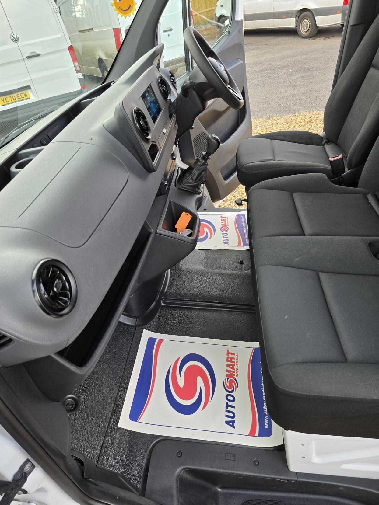 Mercedes-Benz Sprinter 2.1 316 CDI Ready To Work Dropside 2dr Diesel Manual RWD L3 Euro 6 (163 ps)