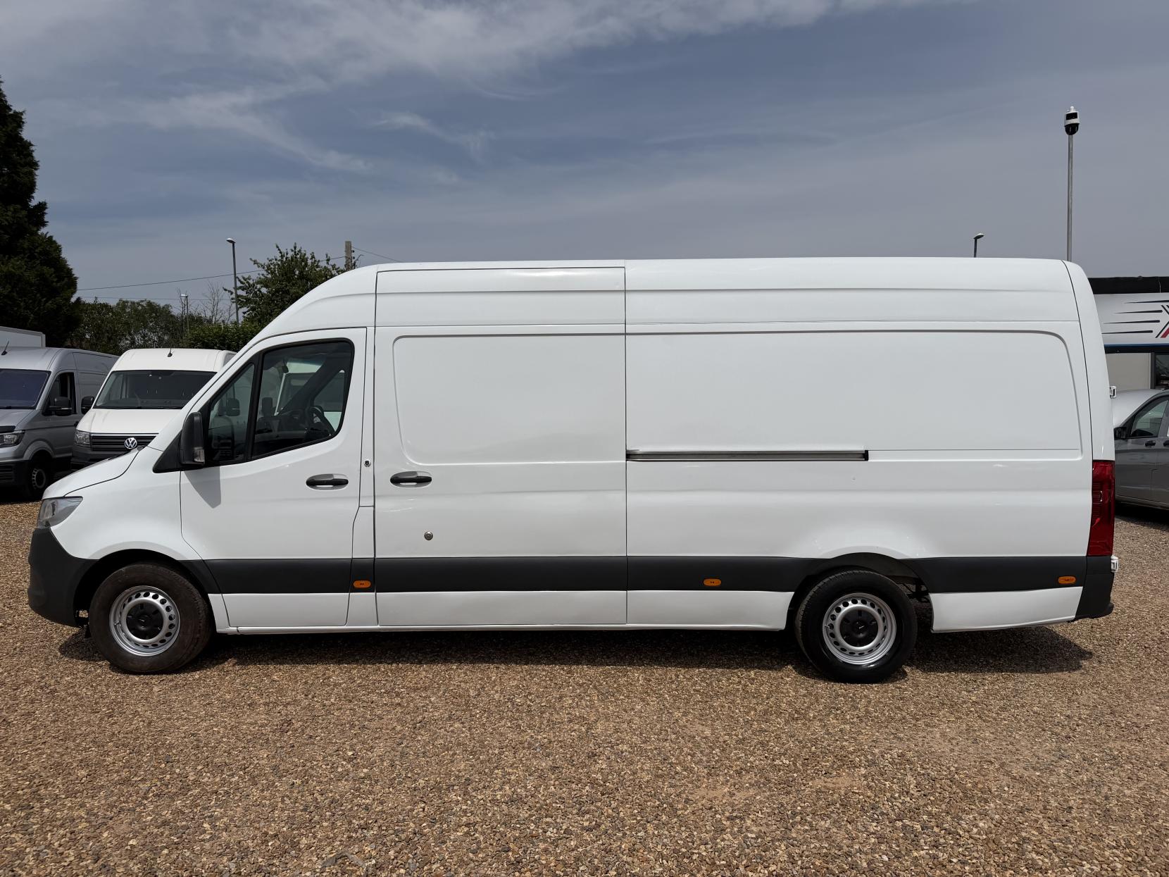 2020 Mercedes-Benz Sprinter 2.1 314 CDI Panel Van 5dr Diesel Manual RWD L3 H2 Euro 6 (143 ps) - Thumbnail 8