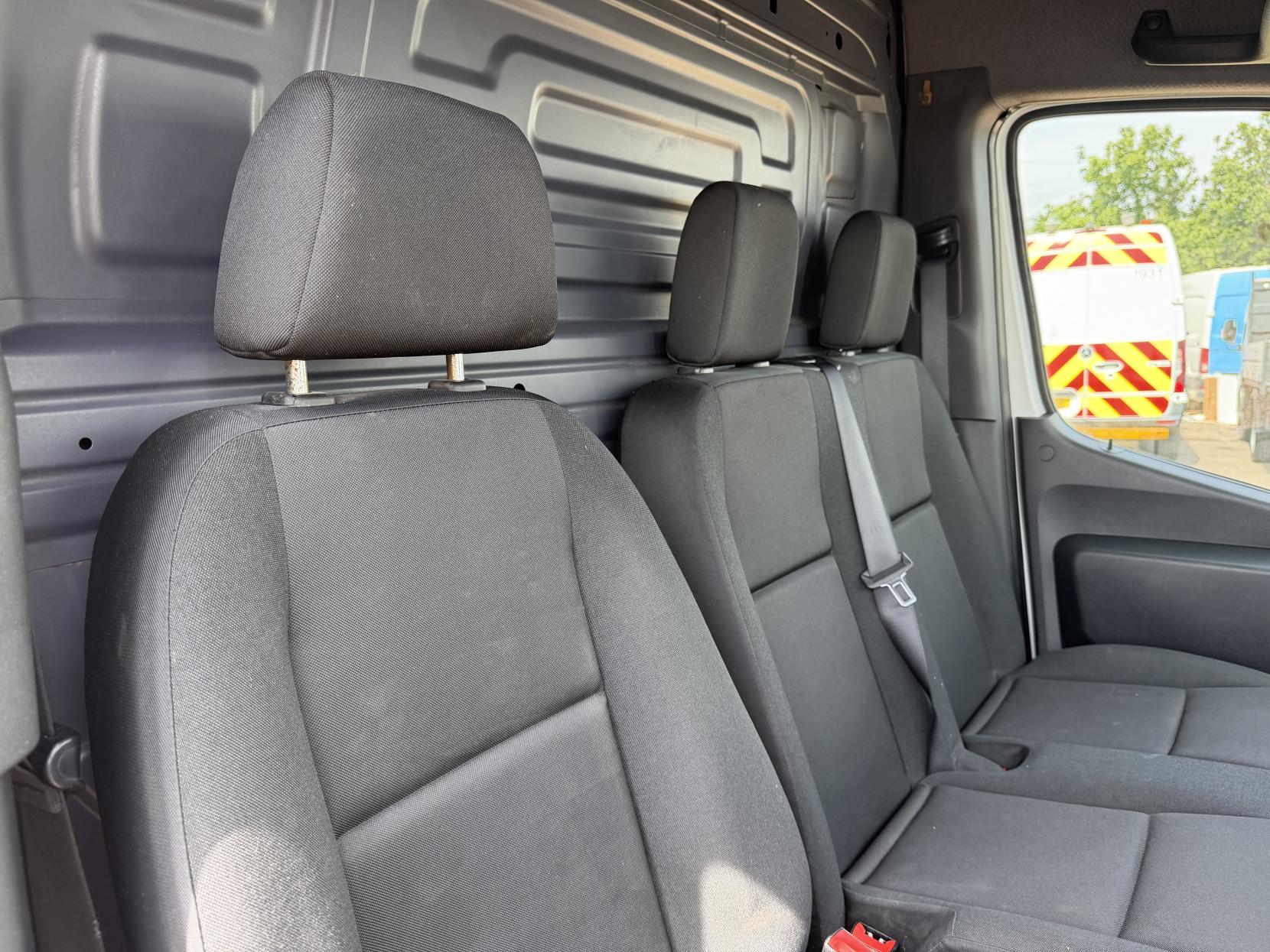 2020 Mercedes-Benz Sprinter 2.1 314 CDI Panel Van 5dr Diesel Manual RWD L3 H2 Euro 6 (143 ps) - Thumbnail 18