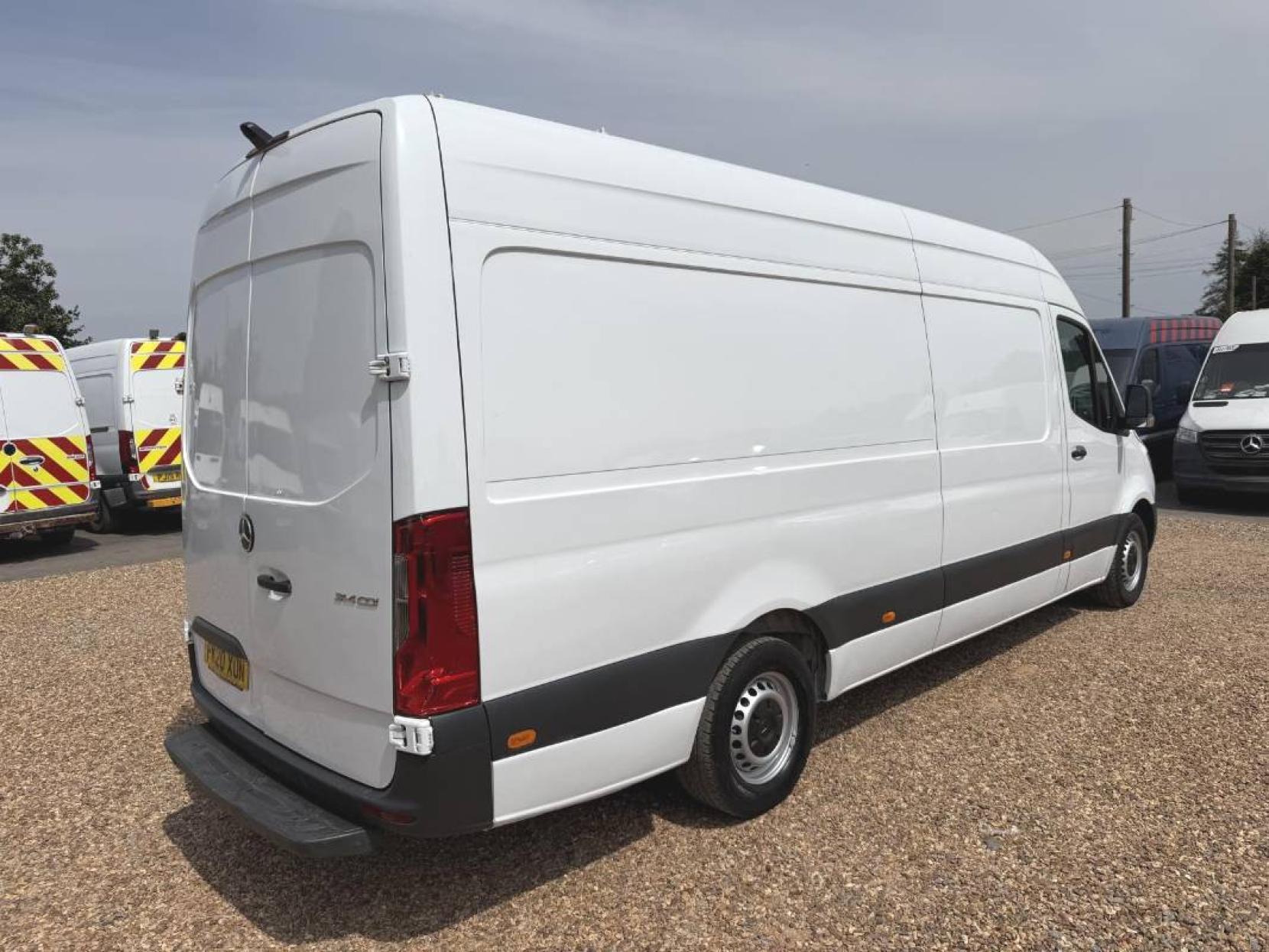 2020 Mercedes-Benz Sprinter 2.1 314 CDI Panel Van 5dr Diesel Manual RWD L3 H2 Euro 6 (143 ps) - Thumbnail 11