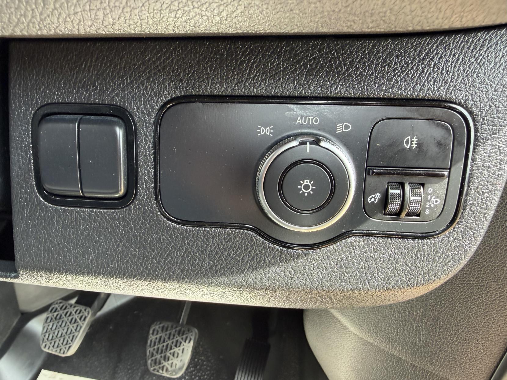 2020 Mercedes-Benz Sprinter 2.1 314 CDI Panel Van 5dr Diesel Manual RWD L3 H2 Euro 6 (143 ps) - Thumbnail 37