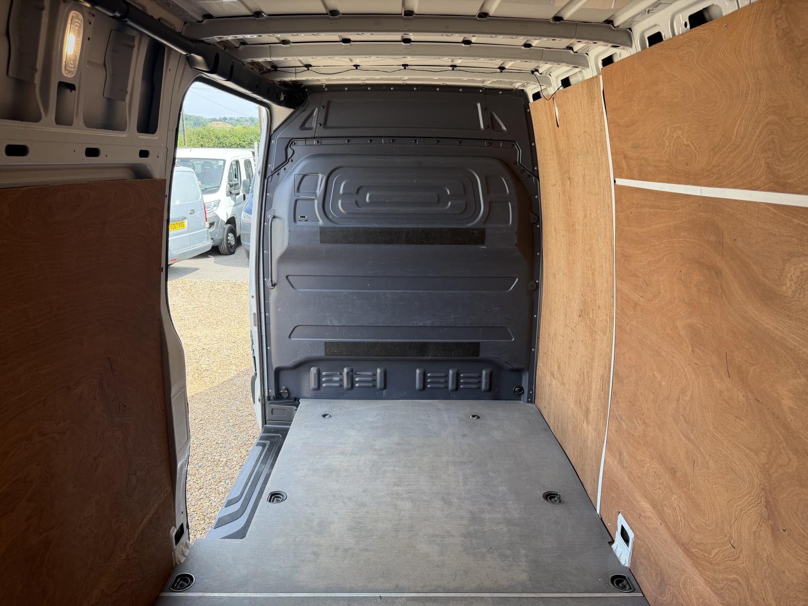 2020 Mercedes-Benz Sprinter 2.1 314 CDI Panel Van 5dr Diesel Manual RWD L3 H2 Euro 6 (143 ps) - Thumbnail 27