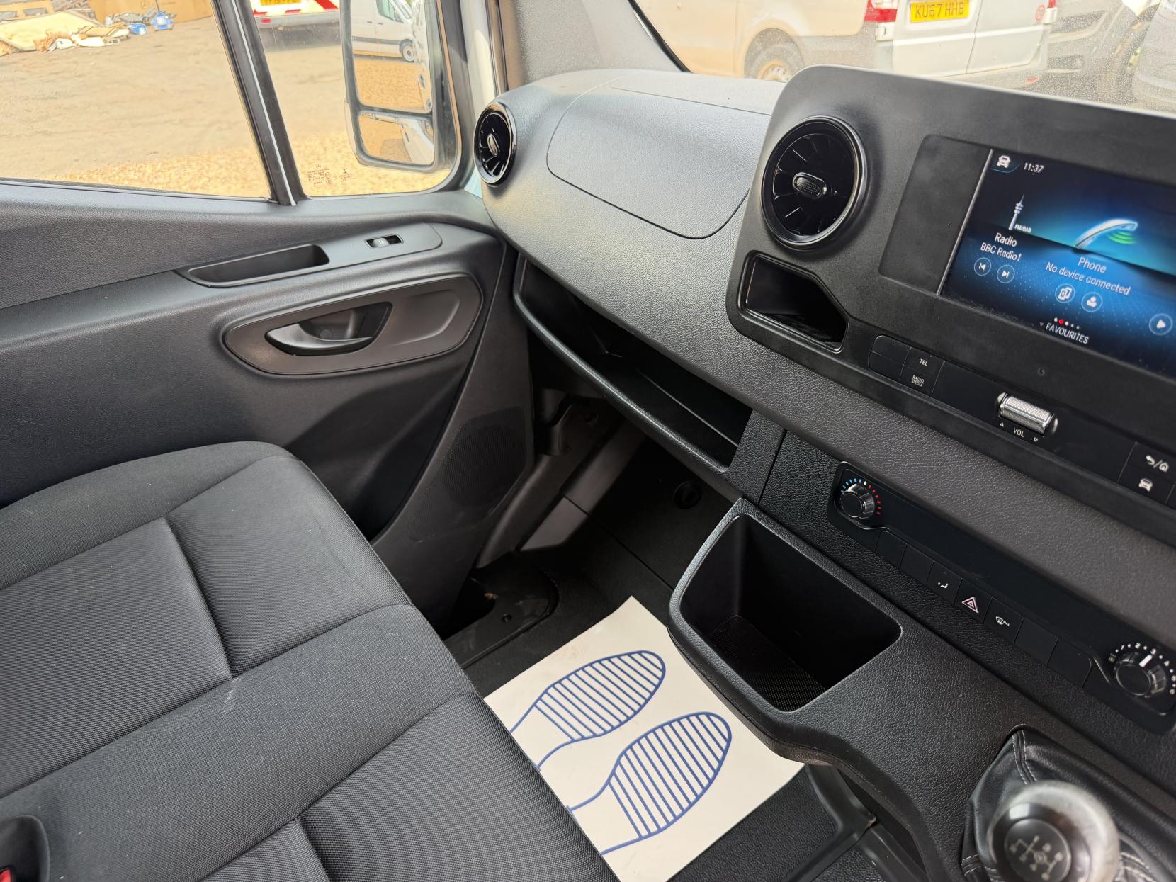 2020 Mercedes-Benz Sprinter 2.1 314 CDI Panel Van 5dr Diesel Manual RWD L3 H2 Euro 6 (143 ps) - Thumbnail 46