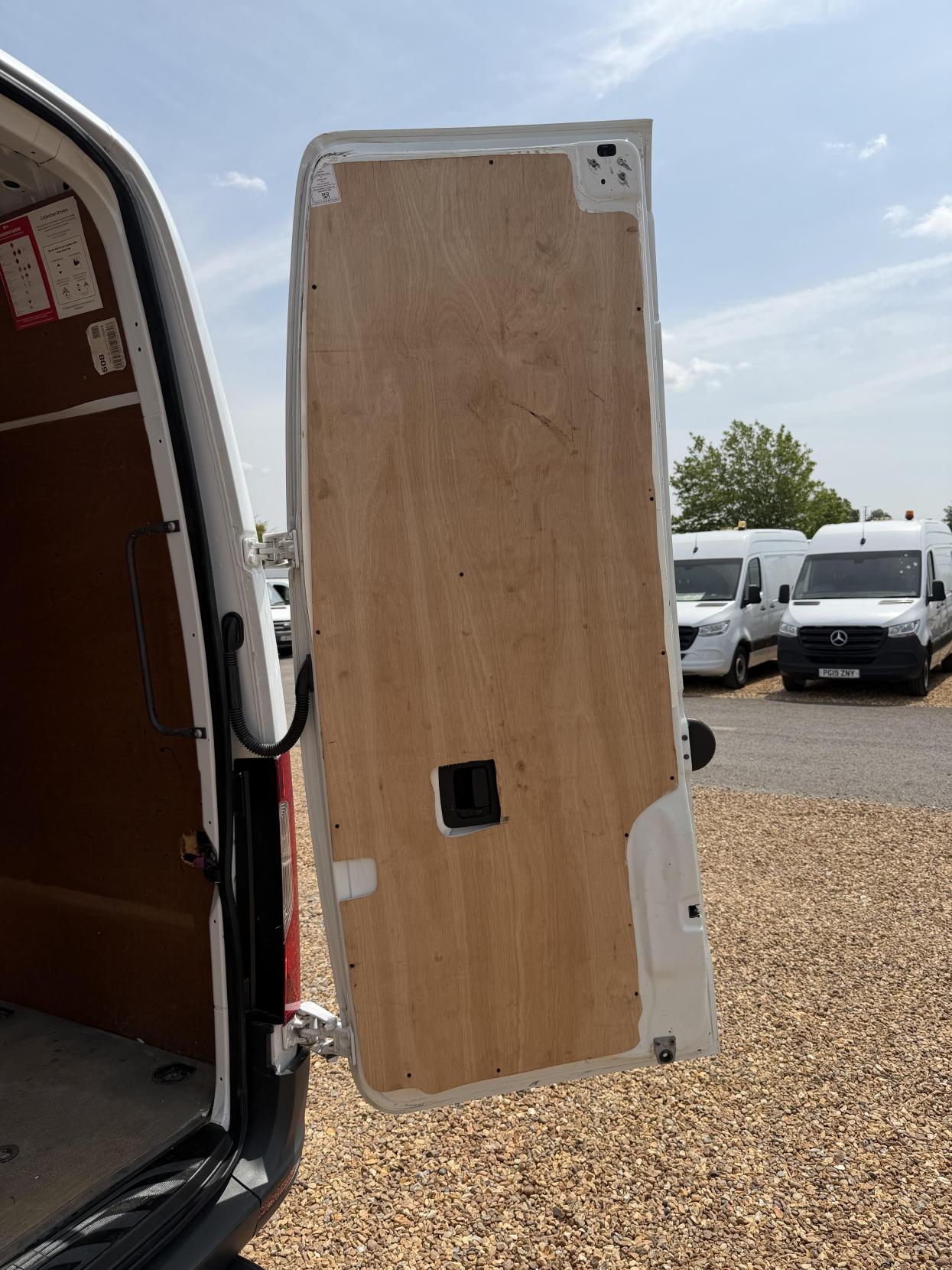 2020 Mercedes-Benz Sprinter 2.1 314 CDI Panel Van 5dr Diesel Manual RWD L3 H2 Euro 6 (143 ps) - Thumbnail 33