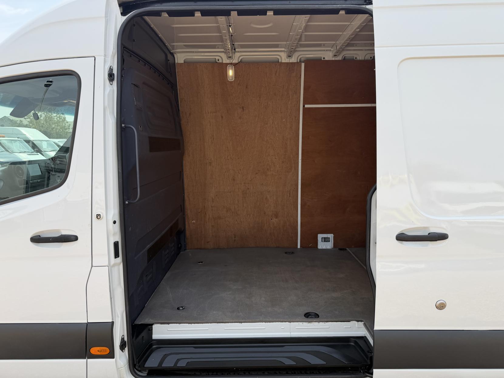 2020 Mercedes-Benz Sprinter 2.1 314 CDI Panel Van 5dr Diesel Manual RWD L3 H2 Euro 6 (143 ps) - Thumbnail 20