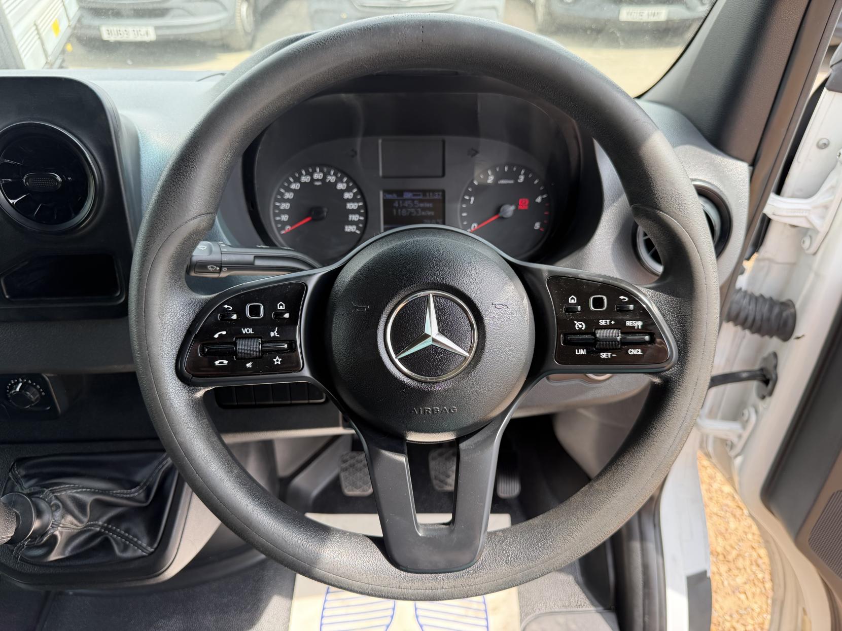 2020 Mercedes-Benz Sprinter 2.1 314 CDI Panel Van 5dr Diesel Manual RWD L3 H2 Euro 6 (143 ps) - Thumbnail 41