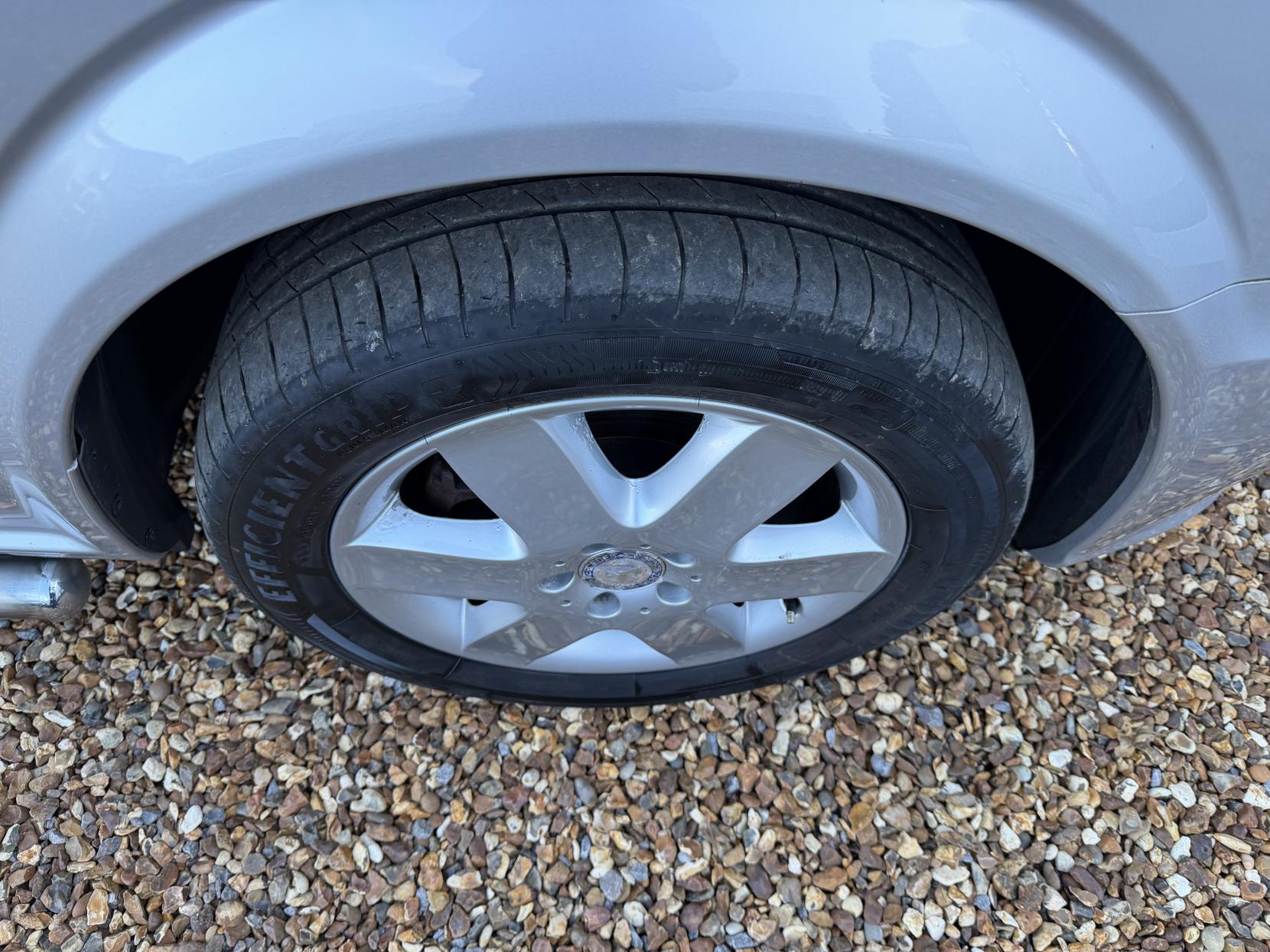 Mercedes-Benz Vito 2.1 116 CDI Sport Panel Van 5dr Diesel Manual L3 (184 g/km, 163 bhp)