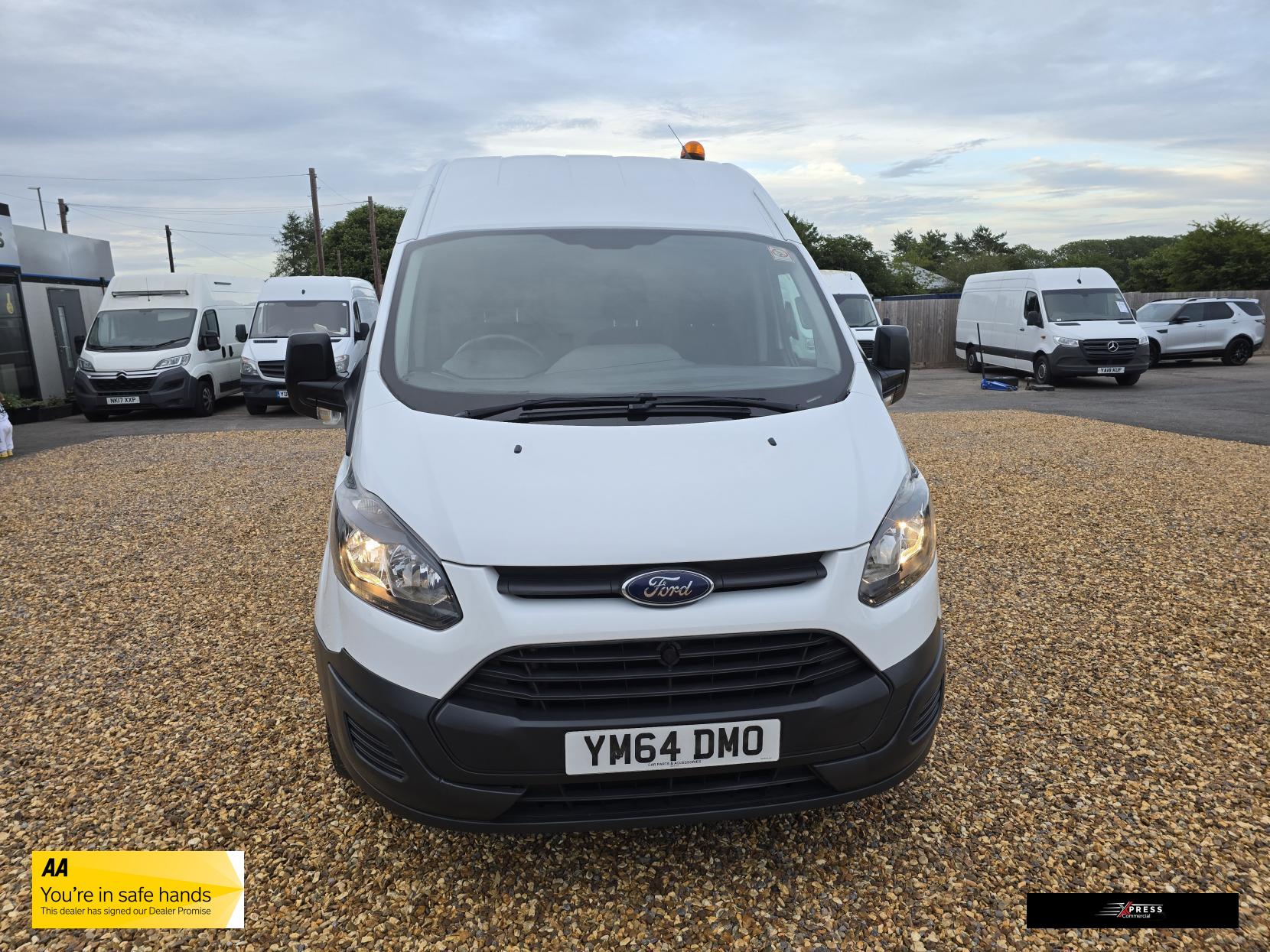Ford Transit Custom Transit Custom 2.2 TDCi 290 Panel Van 5dr Diesel Manual L1 H1 (186 g/km, 98 bhp)