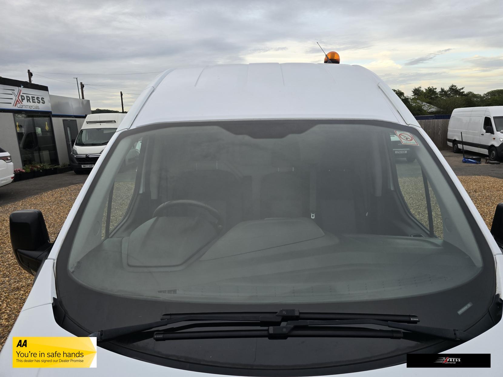 Ford Transit Custom Transit Custom 2.2 TDCi 290 Panel Van 5dr Diesel Manual L1 H1 (186 g/km, 98 bhp)