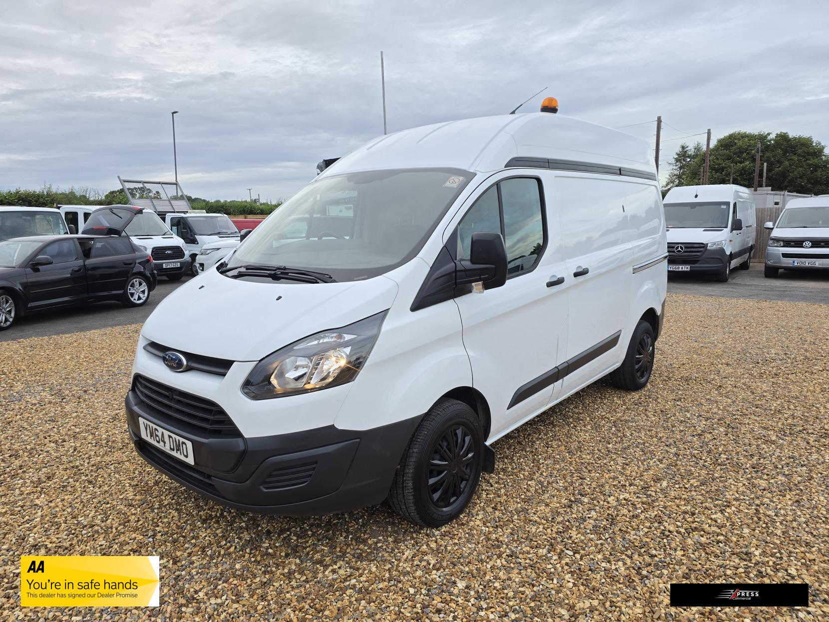 Ford Transit Custom Transit Custom 2.2 TDCi 290 Panel Van 5dr Diesel Manual L1 H1 (186 g/km, 98 bhp)