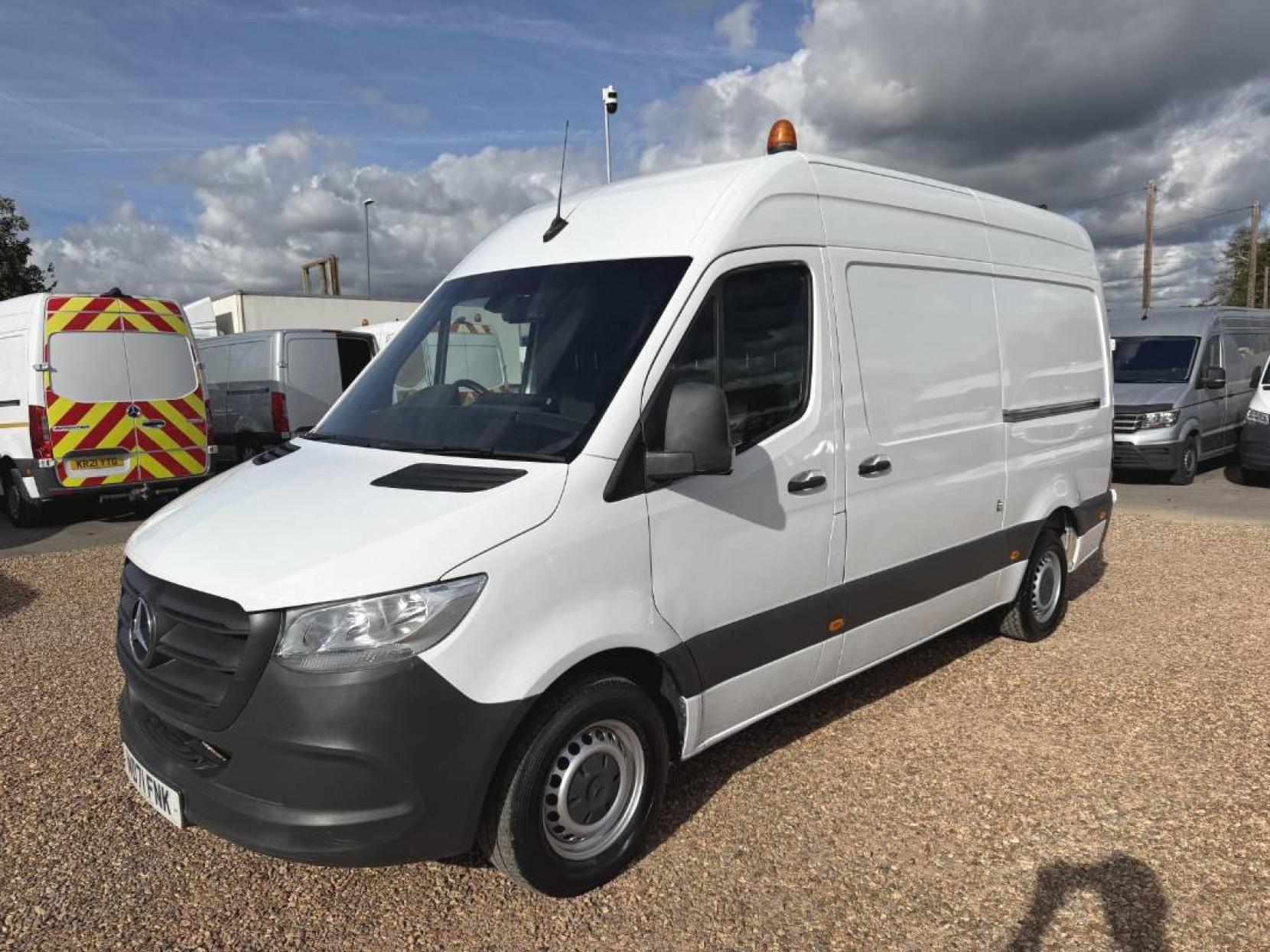 2021 Mercedes-Benz Sprinter 2.1 316 CDI Progressive Panel Van 5dr Diesel Manual RWD L2 H2 Euro 6 (s/s) (163 ps) - Thumbnail 7