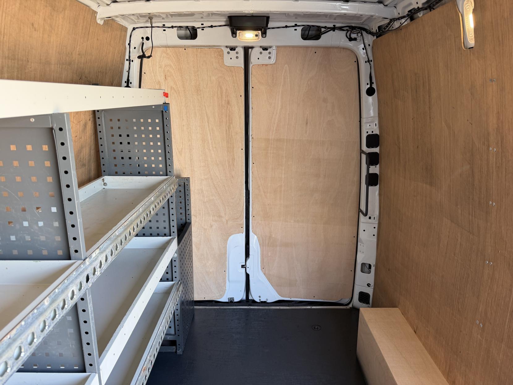 2021 Mercedes-Benz Sprinter 2.1 316 CDI Progressive Panel Van 5dr Diesel Manual RWD L2 H2 Euro 6 (s/s) (163 ps) - Thumbnail 37
