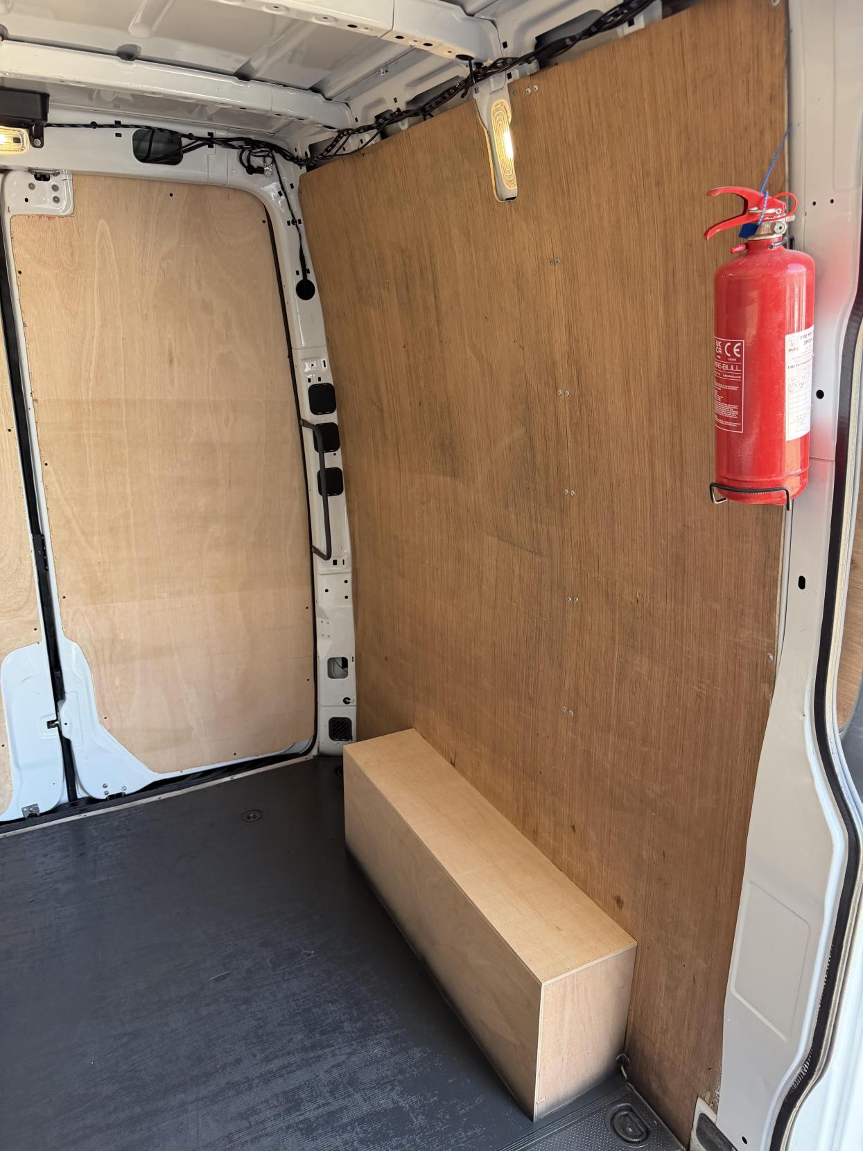 2021 Mercedes-Benz Sprinter 2.1 316 CDI Progressive Panel Van 5dr Diesel Manual RWD L2 H2 Euro 6 (s/s) (163 ps) - Thumbnail 41
