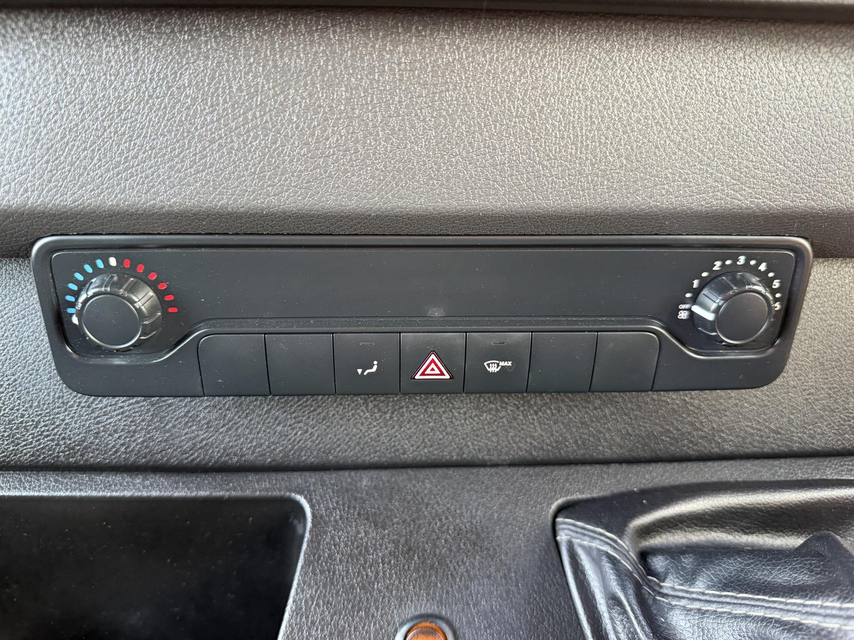 2021 Mercedes-Benz Sprinter 2.1 316 CDI Progressive Panel Van 5dr Diesel Manual RWD L2 H2 Euro 6 (s/s) (163 ps) - Thumbnail 22