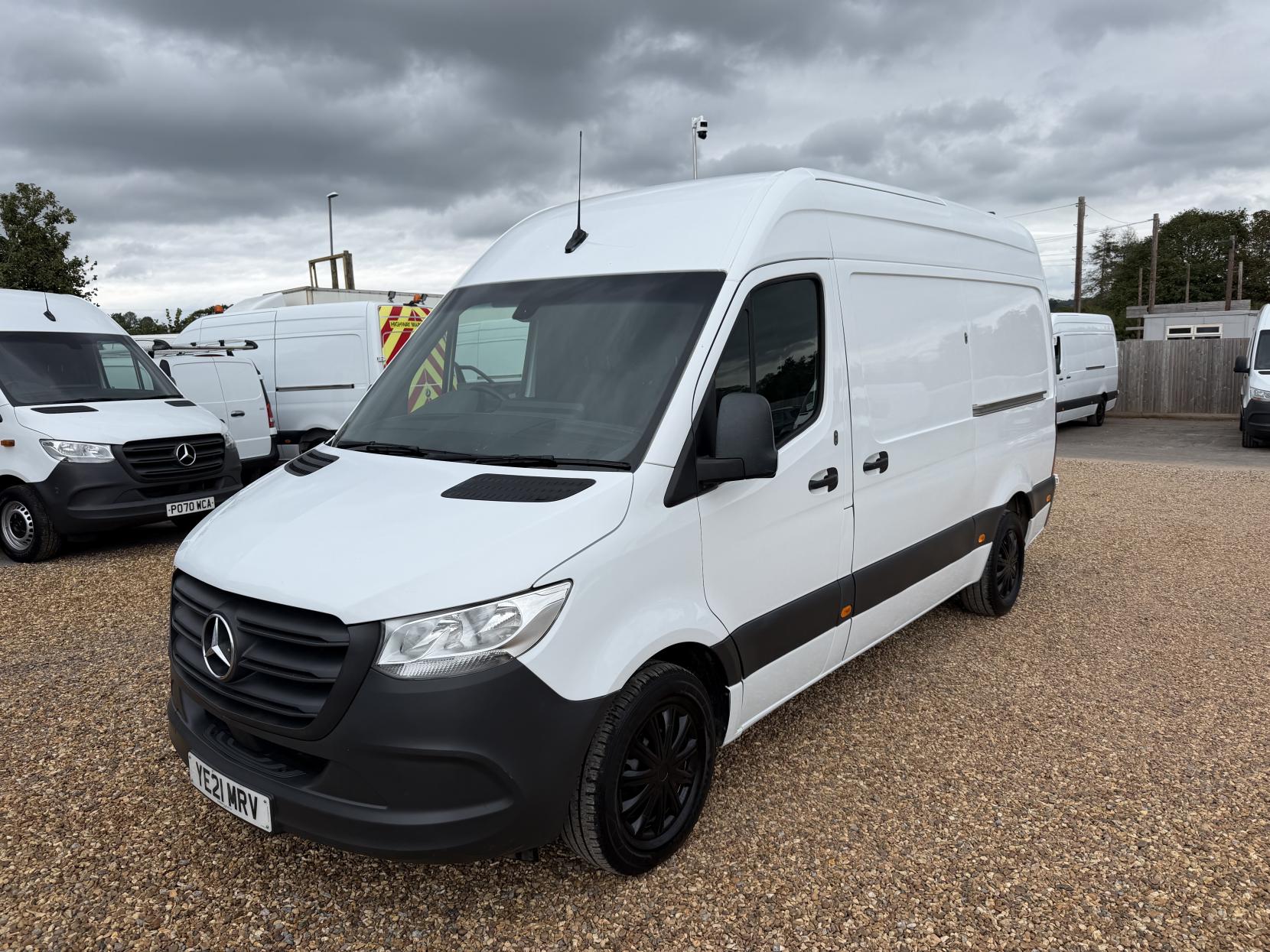 2021 Mercedes-Benz Sprinter 2.1 316 CDI Progressive Panel Van 5dr Diesel Manual RWD L2 H2 Euro 6 (s/s) (163 ps) - Thumbnail 7