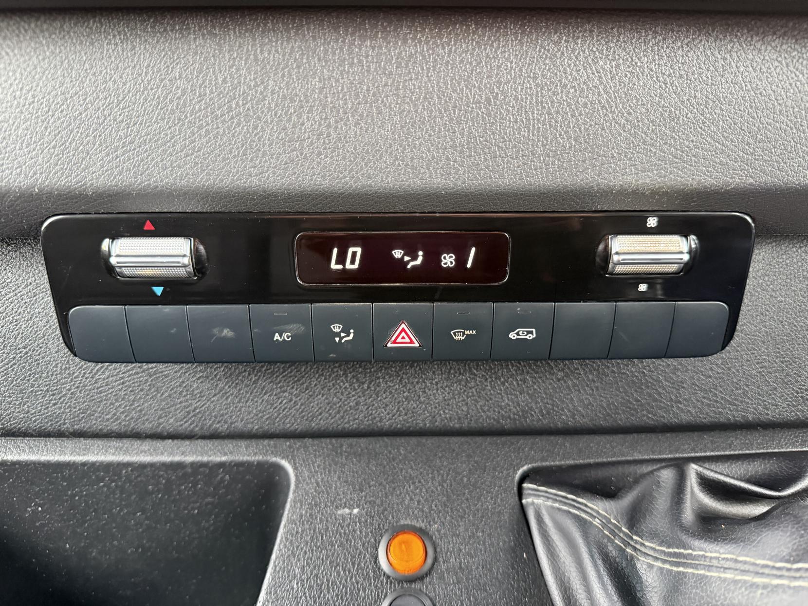 2021 Mercedes-Benz Sprinter 2.1 316 CDI Progressive Panel Van 5dr Diesel Manual RWD L2 H2 Euro 6 (s/s) (163 ps) - Thumbnail 23