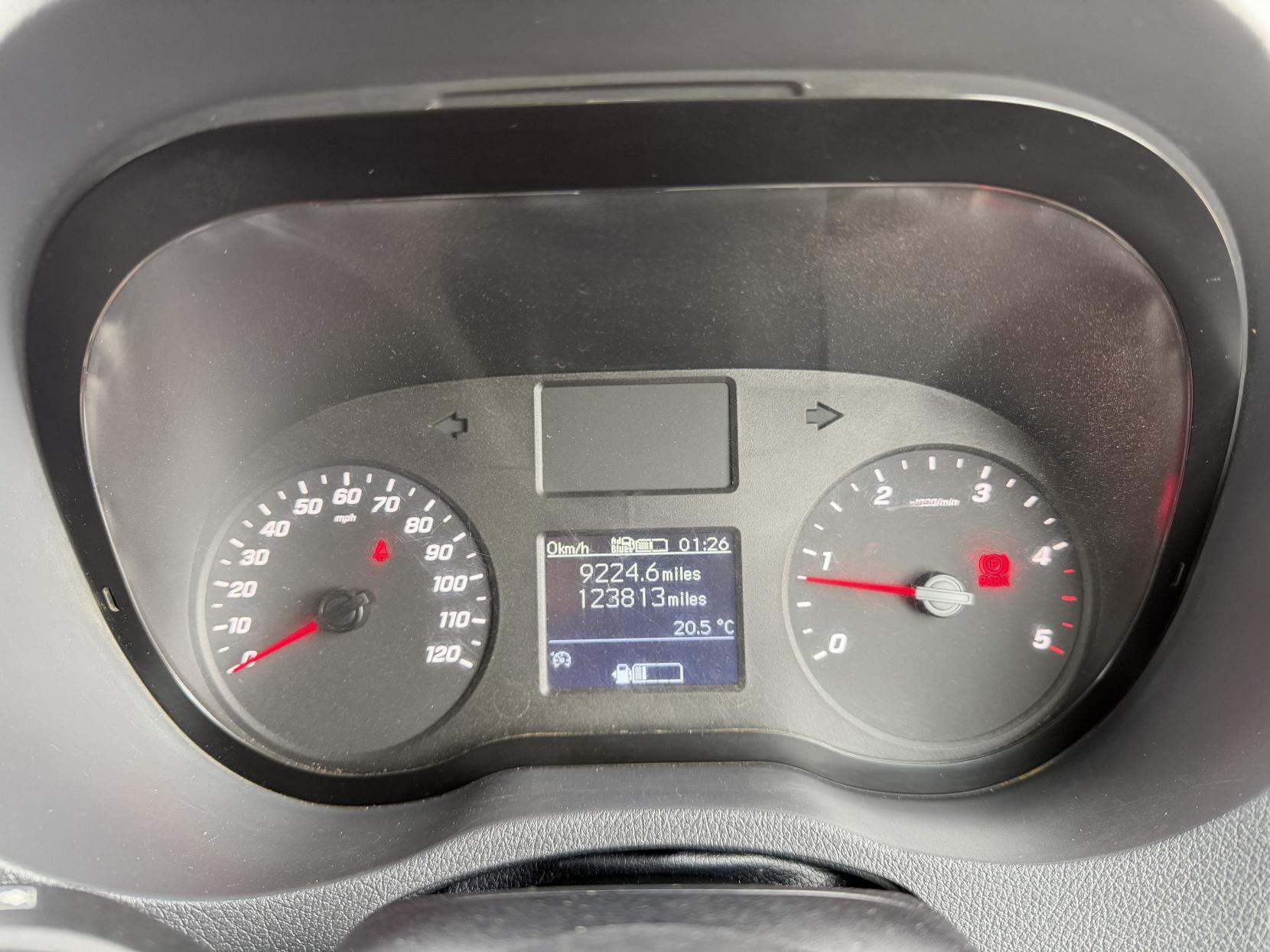 2021 Mercedes-Benz Sprinter 2.1 316 CDI Progressive Panel Van 5dr Diesel Manual RWD L2 H2 Euro 6 (s/s) (163 ps) - Thumbnail 18