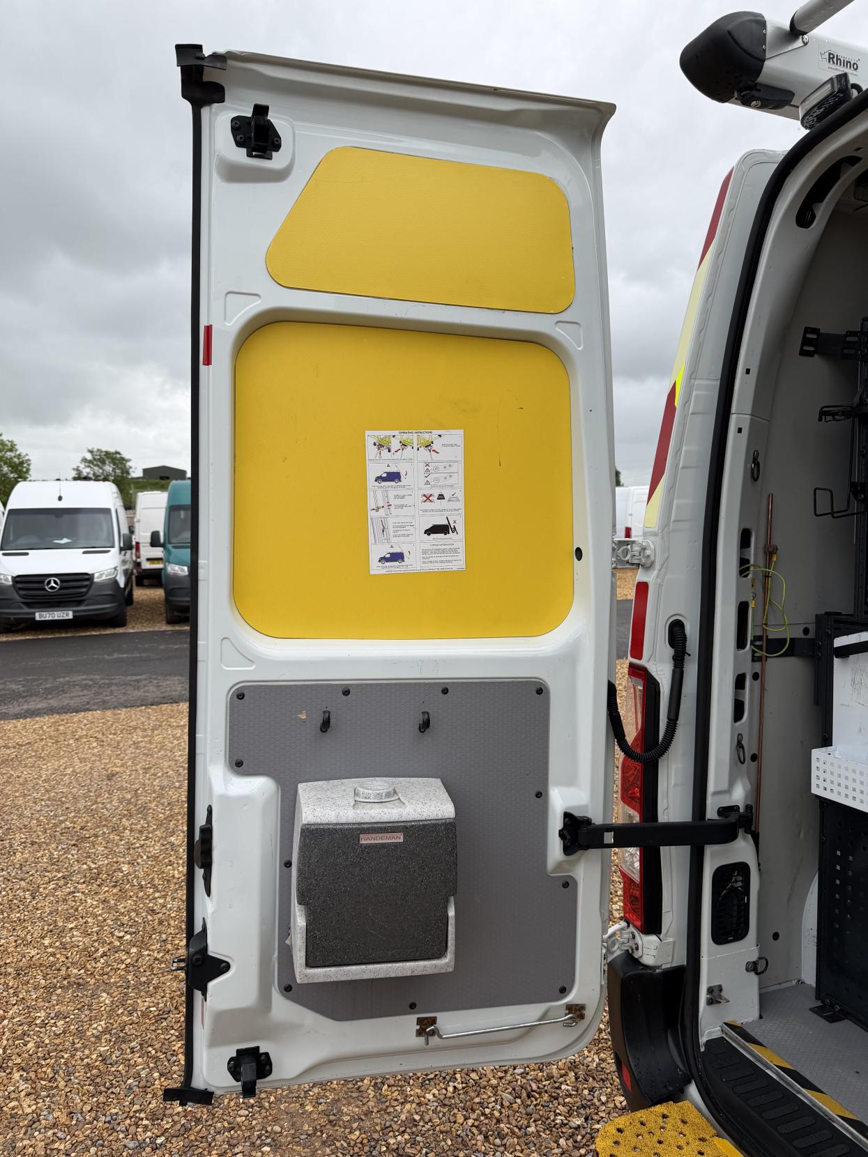2018 Vauxhall Movano 2.3 CDTi 3500 BiTurbo Panel Van 5dr Diesel Manual FWD L2 H2 Euro 6 (s/s) (145 ps) - Thumbnail 32
